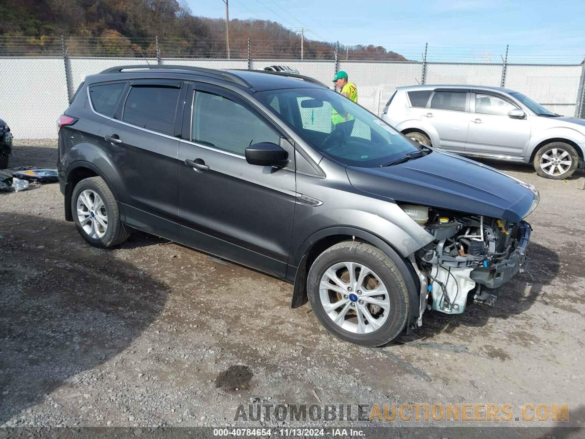 1FMCU0GD8JUA08055 FORD ESCAPE 2018