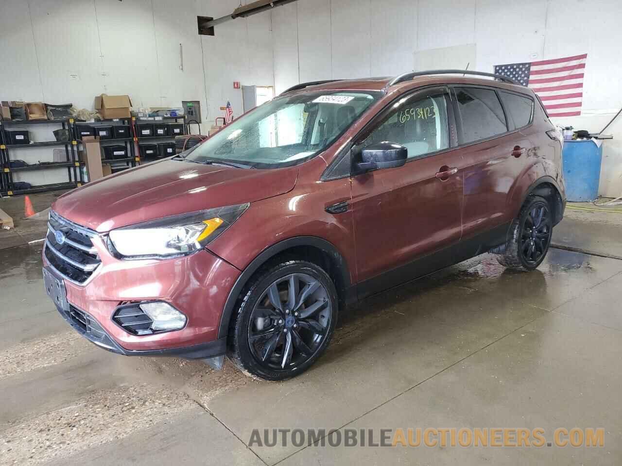 1FMCU0GD8JUB31886 FORD ESCAPE 2018