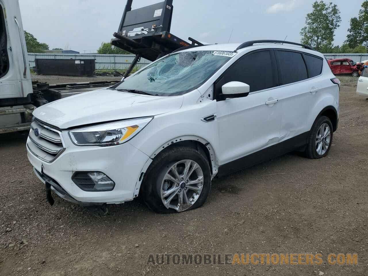 1FMCU0GD8JUC29574 FORD ESCAPE 2018