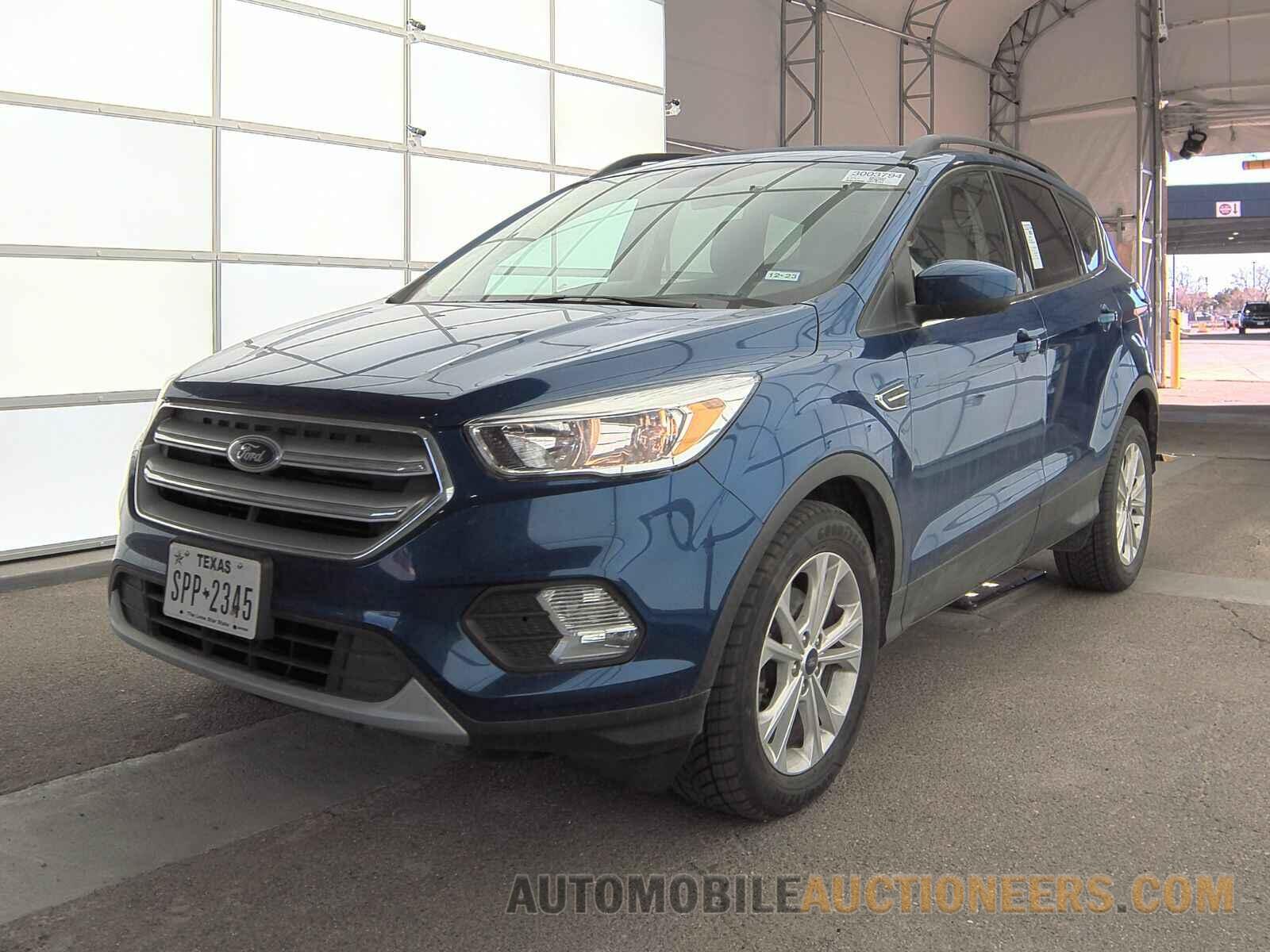 1FMCU0GD8JUC87541 Ford Escape 2018