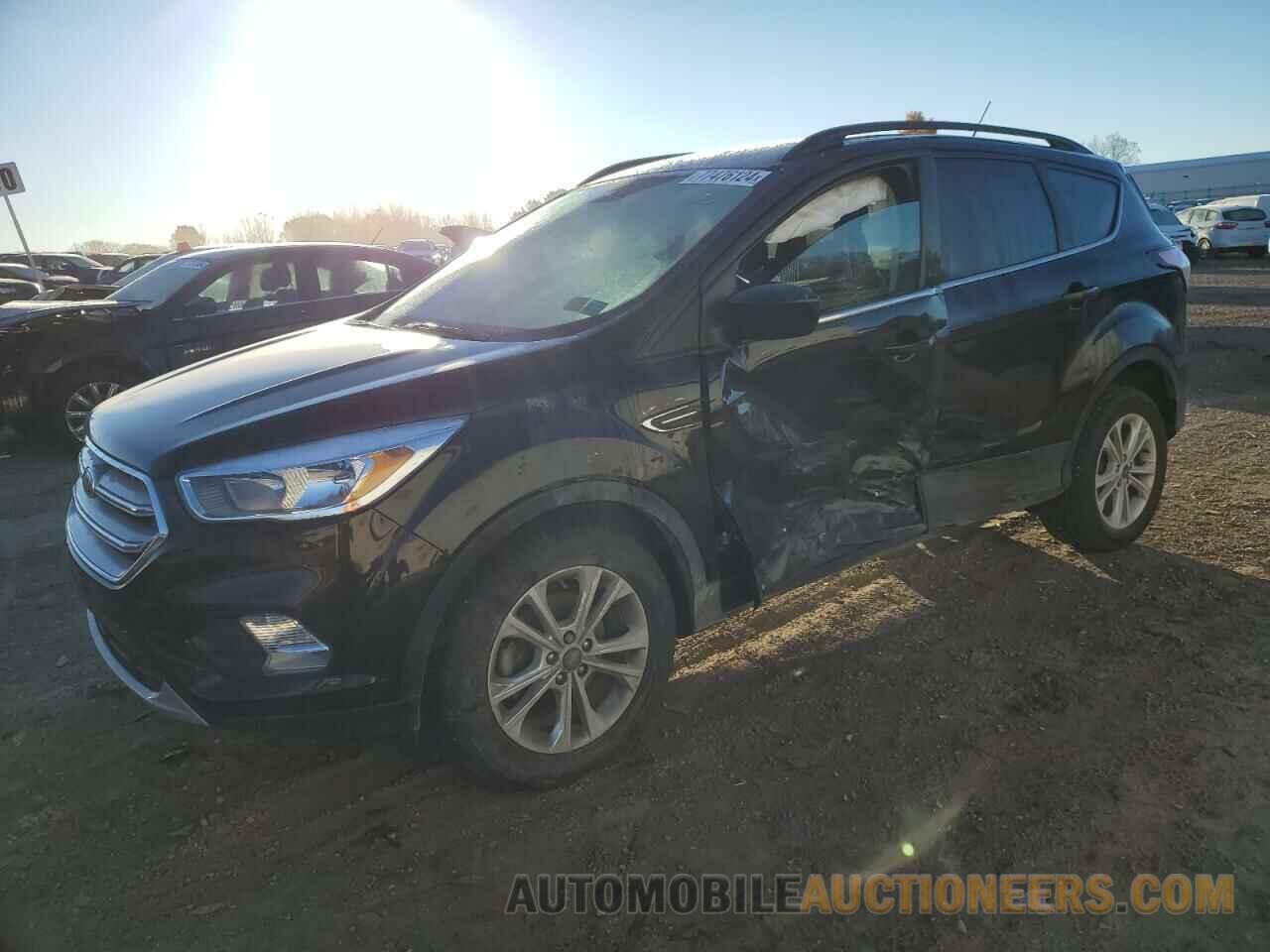 1FMCU0GD8JUD18724 FORD ESCAPE 2018