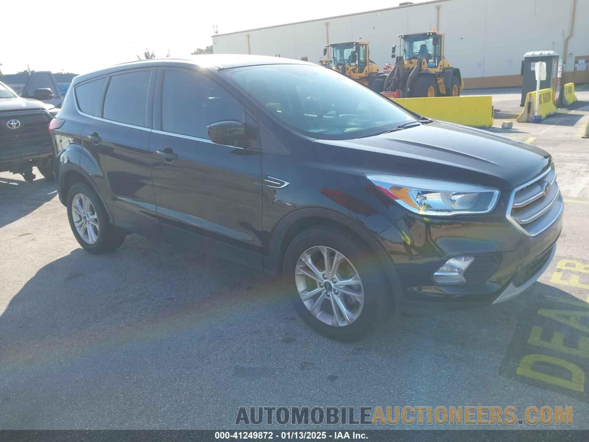 1FMCU0GD8KUA67916 FORD ESCAPE 2019