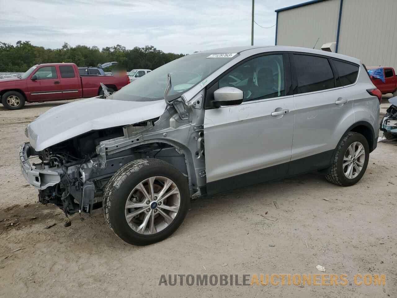 1FMCU0GD8KUB13051 FORD ESCAPE 2019