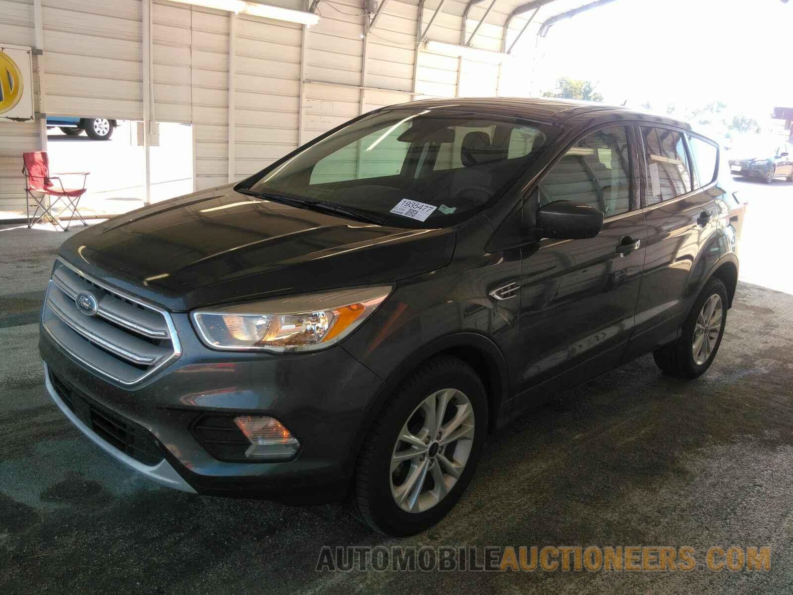 1FMCU0GD8KUC36820 Ford Escape 2019