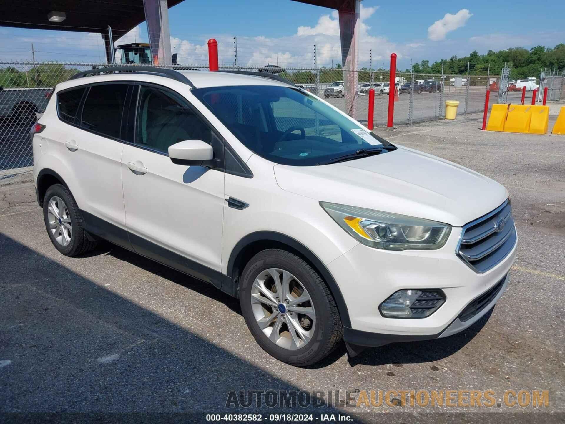 1FMCU0GD9HUB23841 FORD ESCAPE 2017