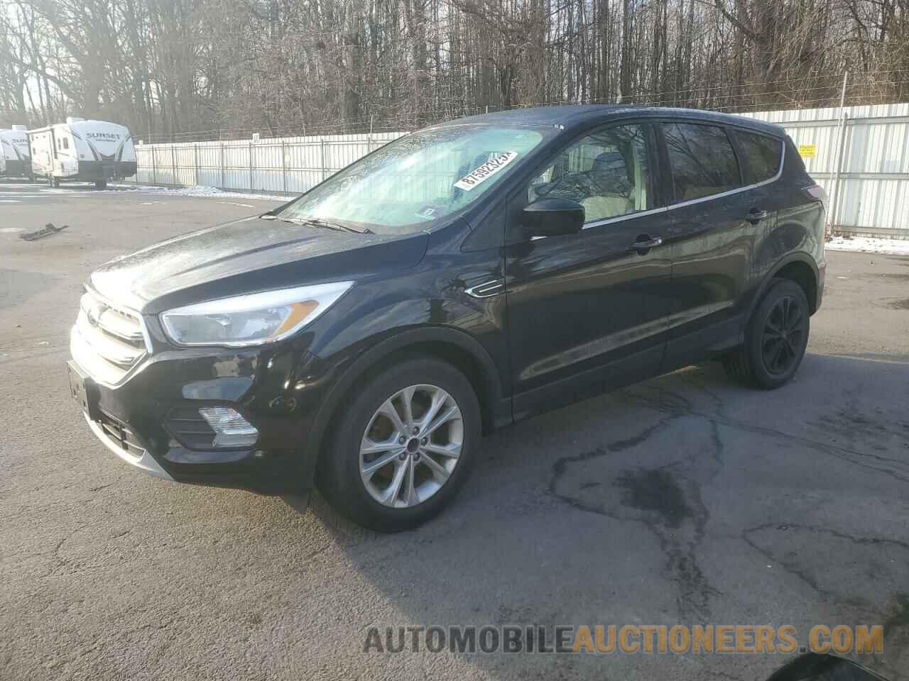 1FMCU0GD9HUB48397 FORD ESCAPE 2017