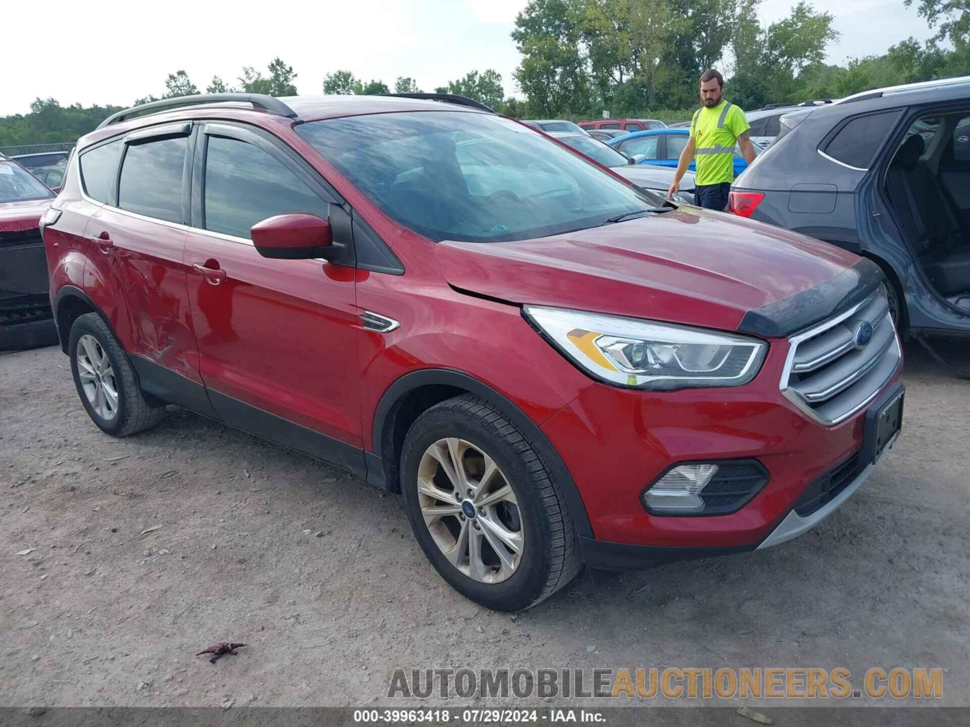 1FMCU0GD9HUE32127 FORD ESCAPE 2017