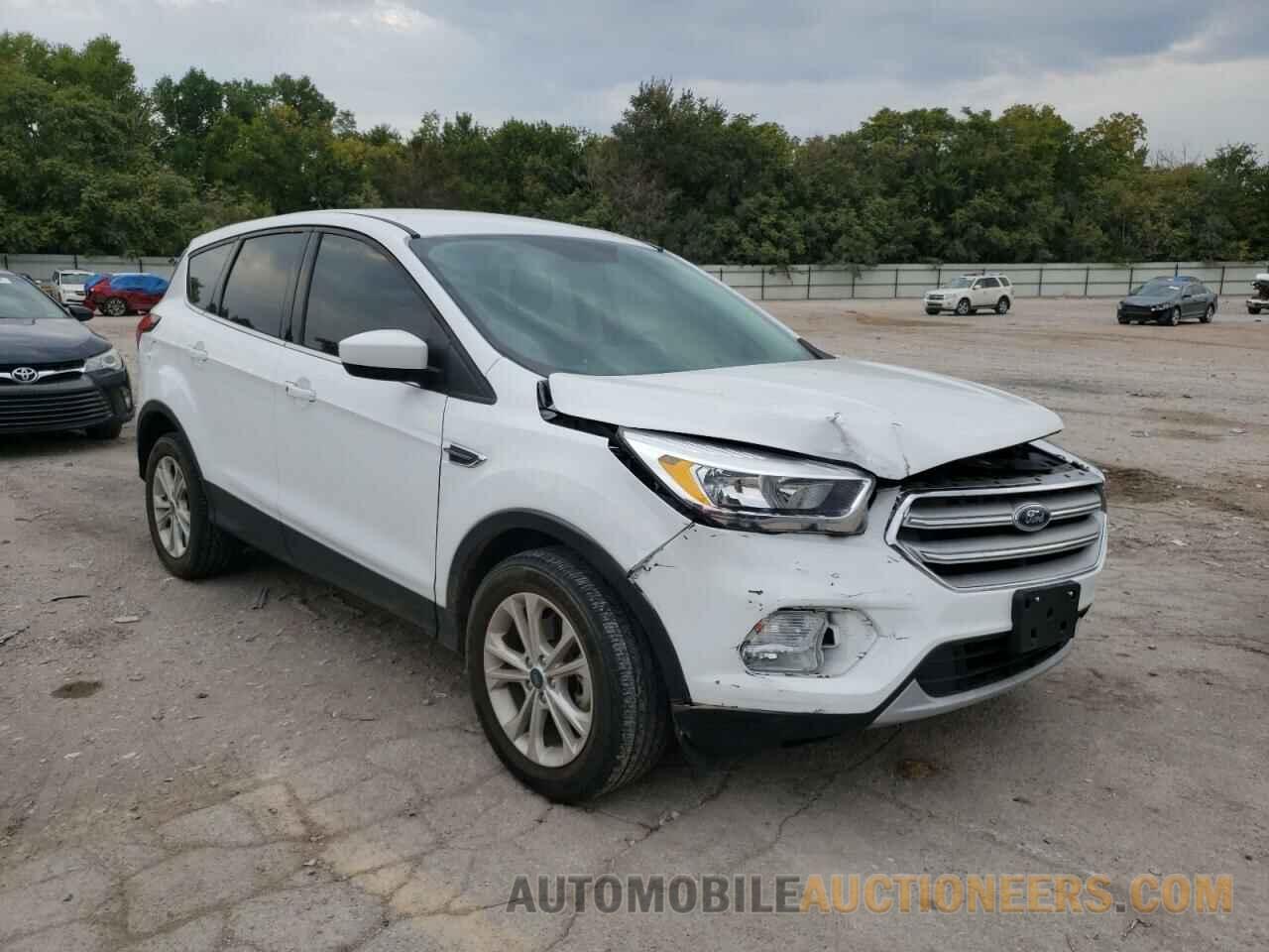 1FMCU0GD9KUB57611 FORD ESCAPE 2019