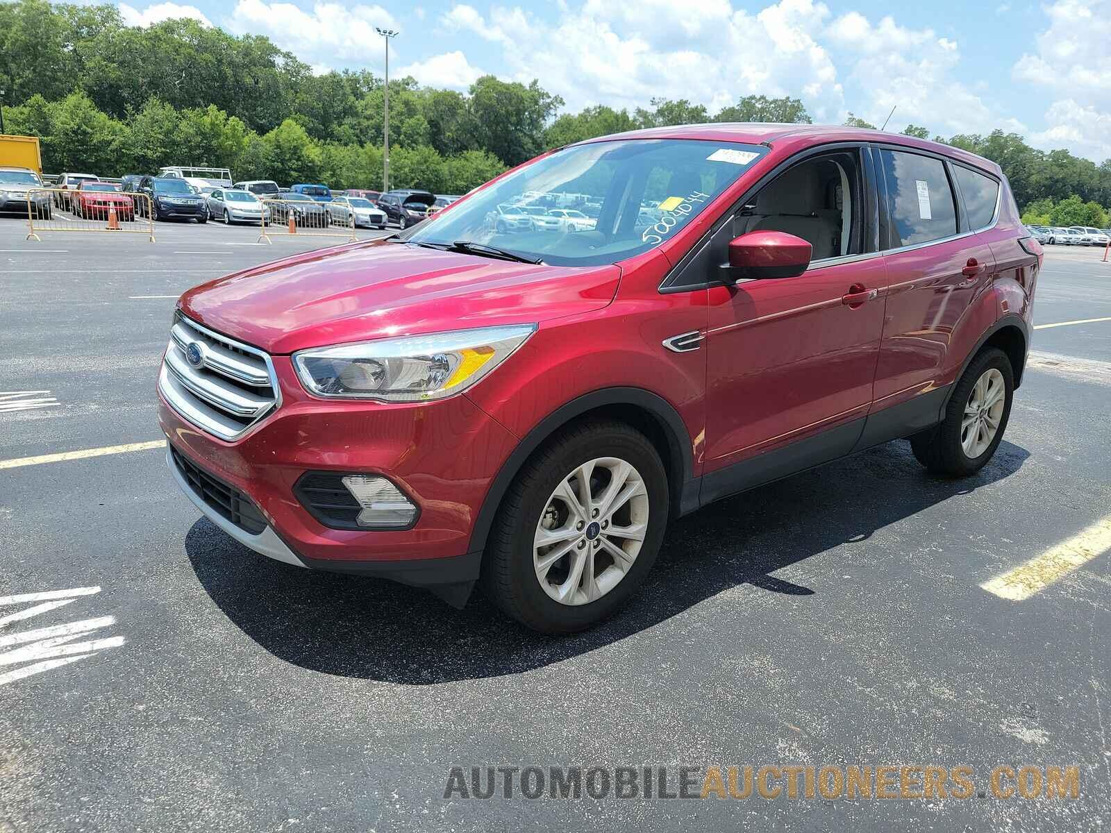 1FMCU0GD9KUC46658 Ford Escape 2019