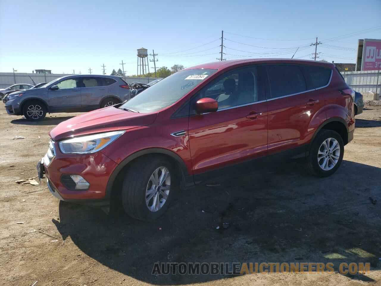 1FMCU0GDXHUC61176 FORD ESCAPE 2017