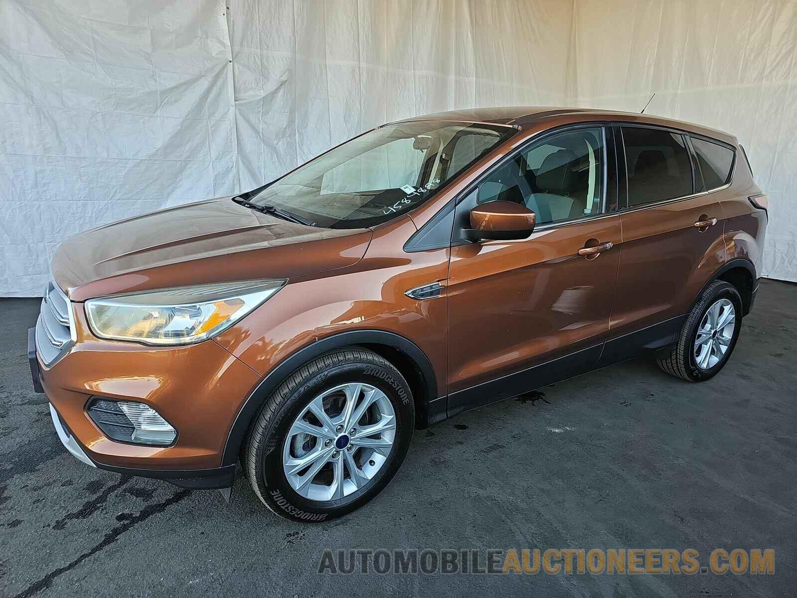 1FMCU0GDXHUD12028 Ford Escape 2017