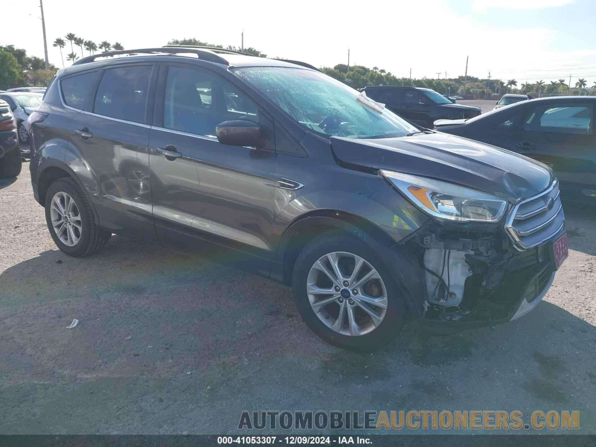 1FMCU0GDXHUE69705 FORD ESCAPE 2017