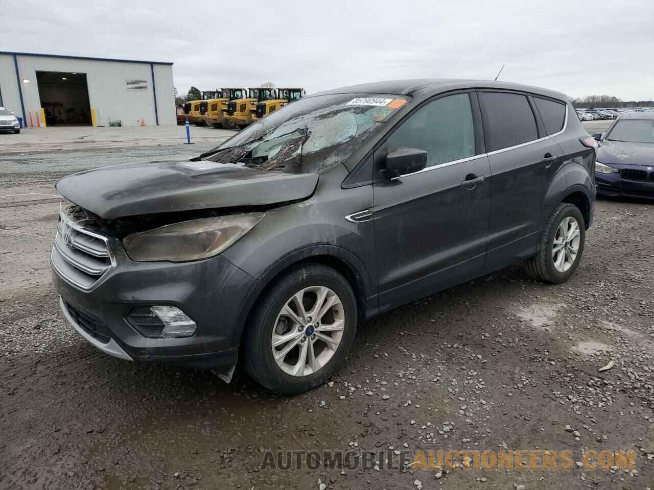 1FMCU0GDXHUF01617 FORD ESCAPE 2017