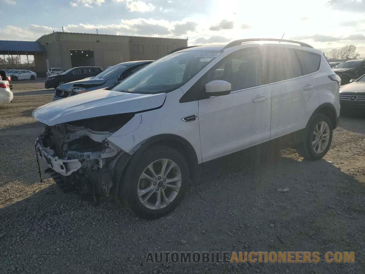 1FMCU0GDXJUB82094 FORD ESCAPE 2018