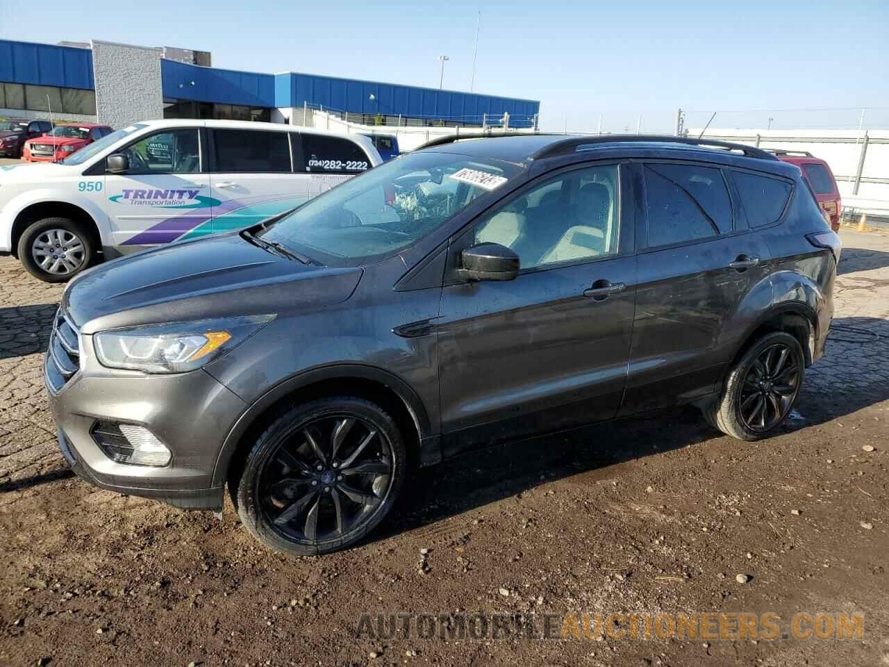 1FMCU0GDXJUB82113 FORD ESCAPE 2018