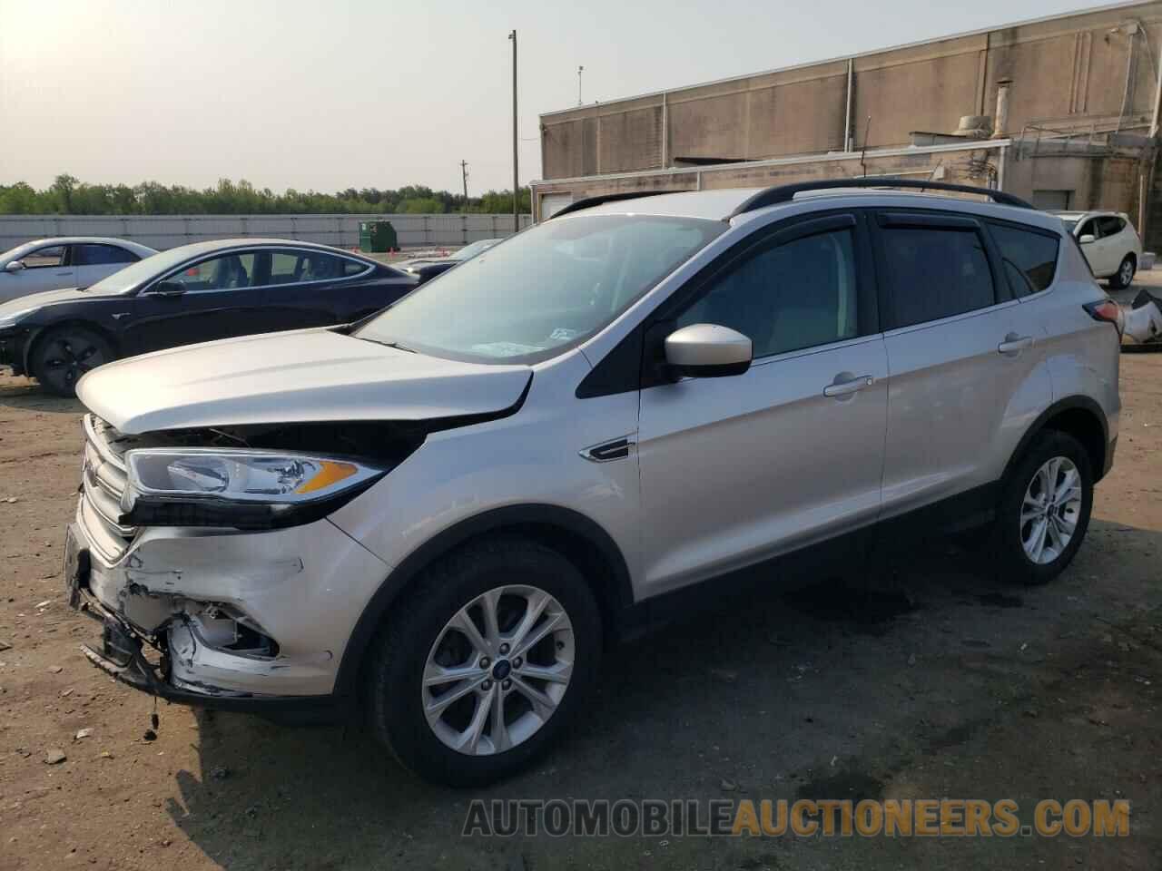 1FMCU0GDXJUC17636 FORD ESCAPE 2018