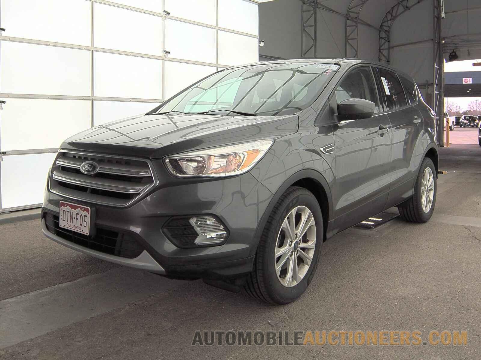 1FMCU0GDXKUA20161 Ford Escape 2019