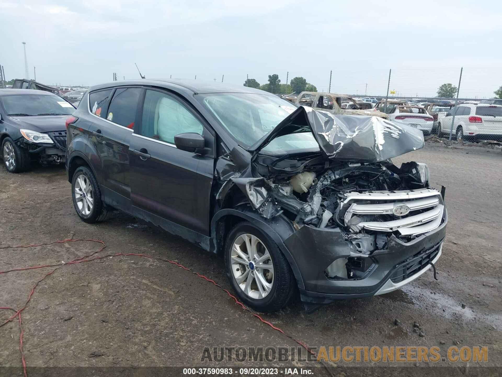 1FMCU0GDXKUB09325 FORD ESCAPE 2019