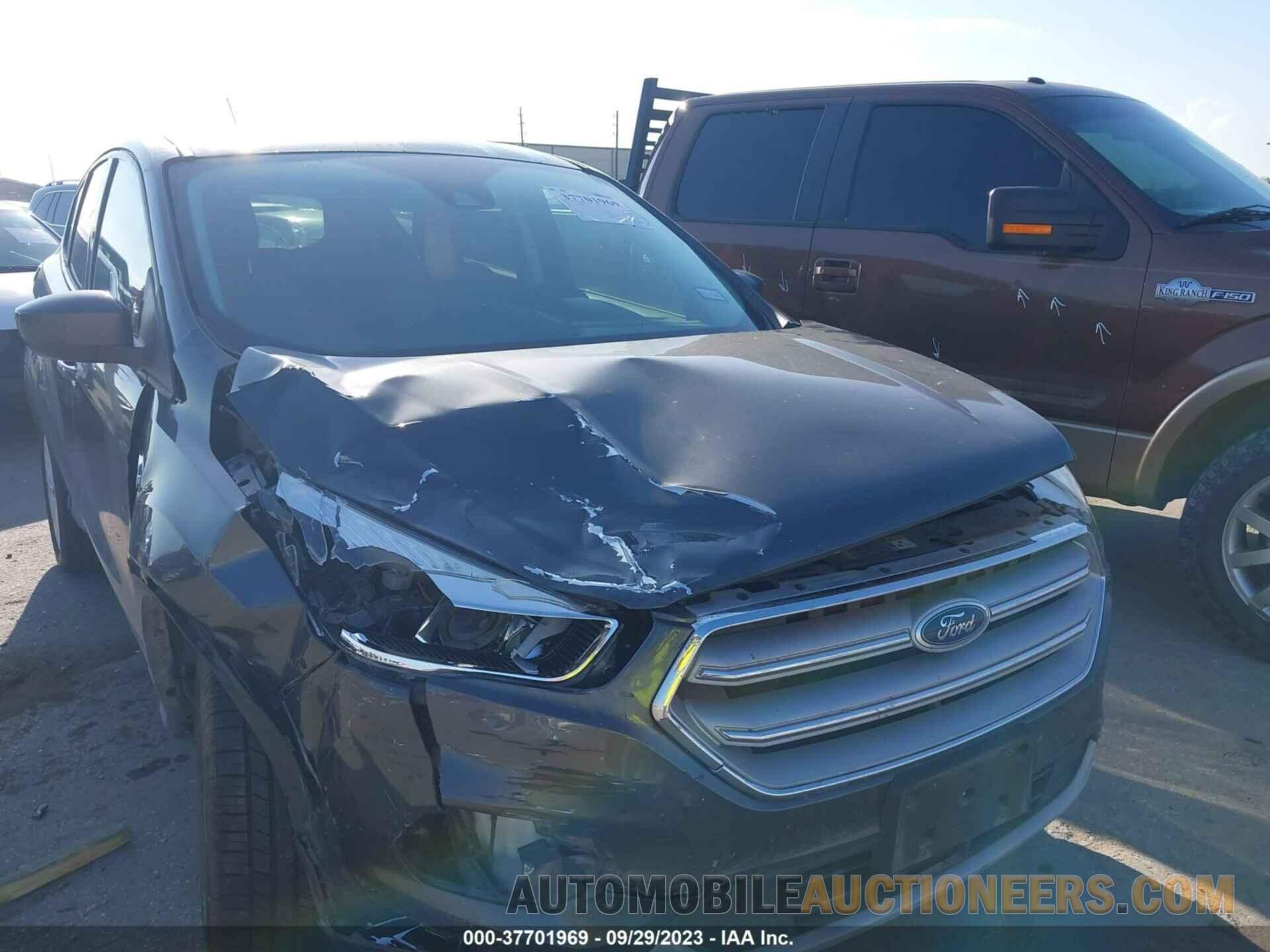 1FMCU0GDXKUB57620 FORD ESCAPE 2019