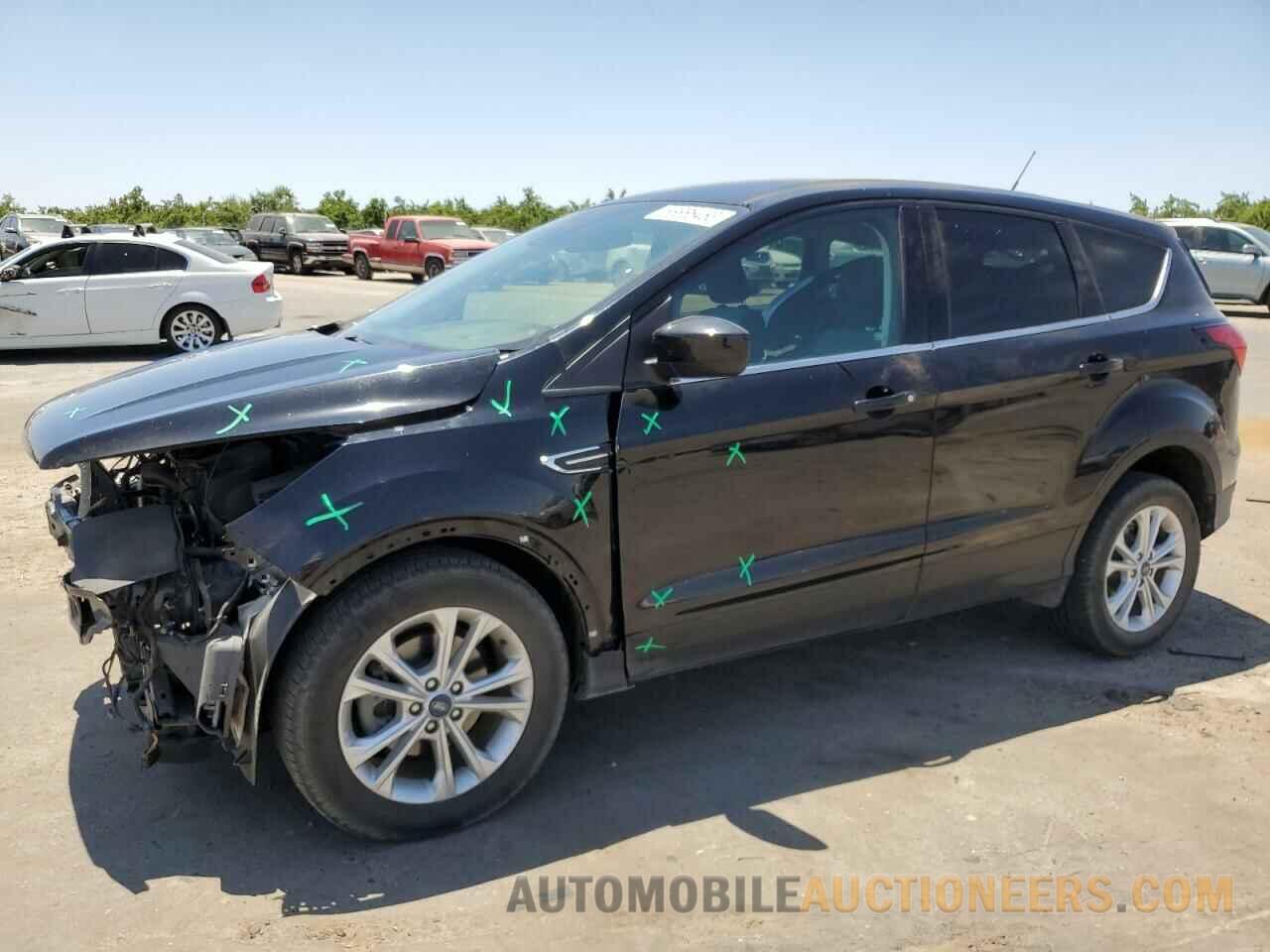 1FMCU0GDXKUB65166 FORD ESCAPE 2019