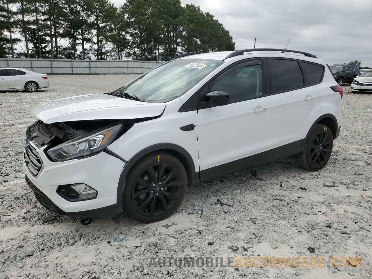 1FMCU0GDXKUB74532 FORD ESCAPE 2019