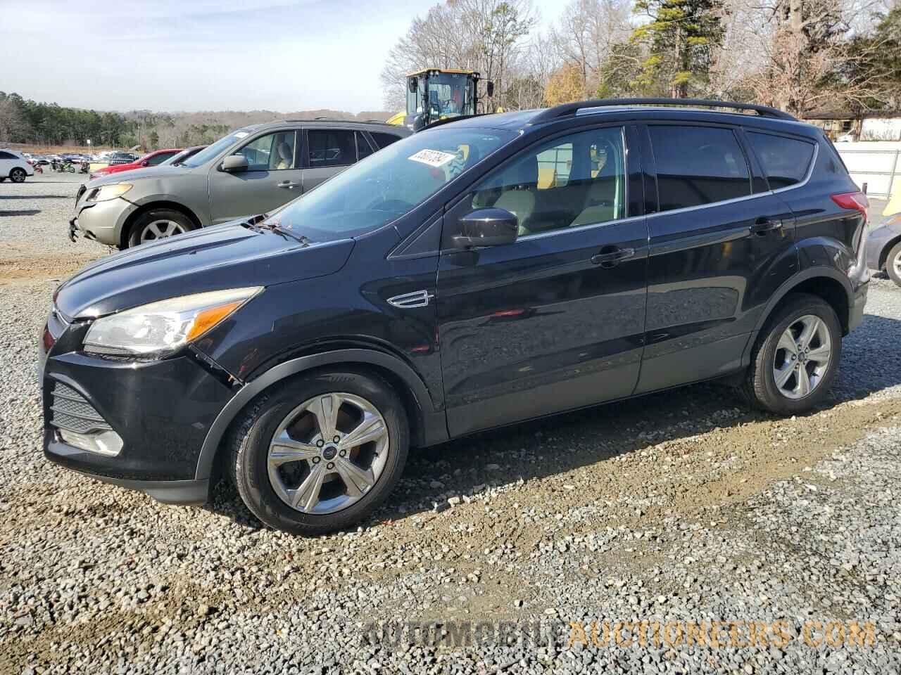 1FMCU0GX0EUB28562 FORD ESCAPE 2014