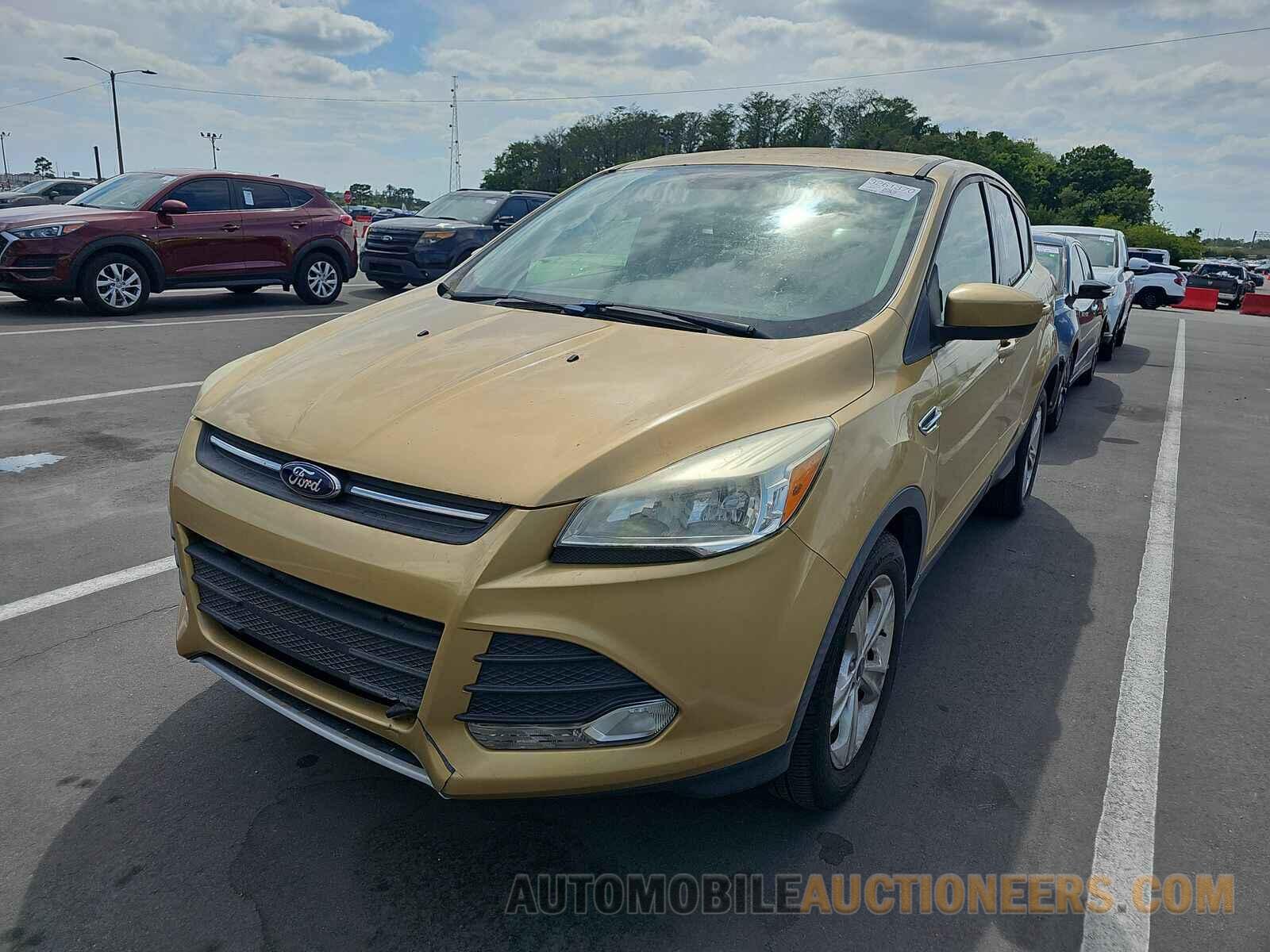 1FMCU0GX0FUA37518 Ford Escape 2015