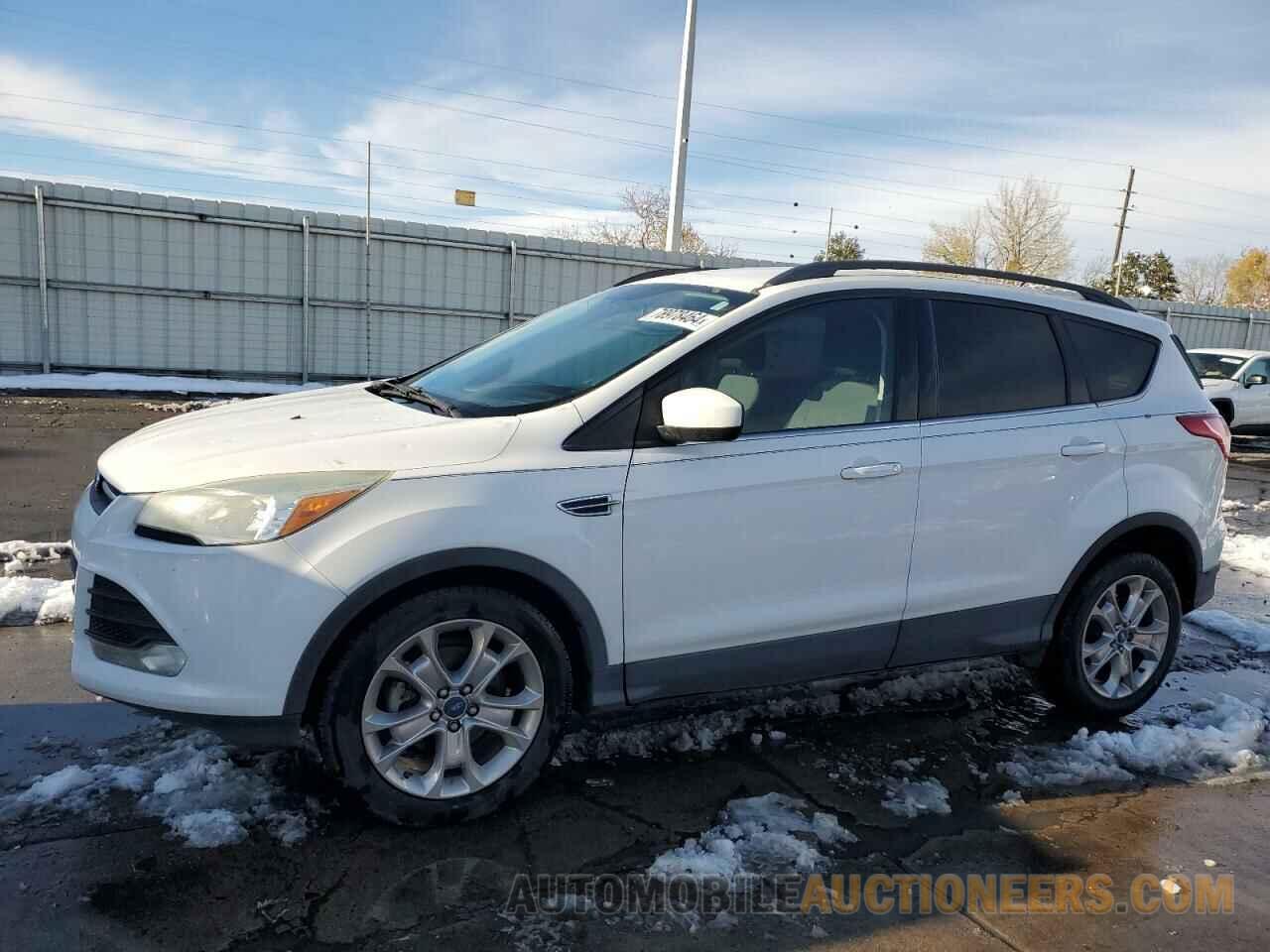 1FMCU0GX1EUD01800 FORD ESCAPE 2014