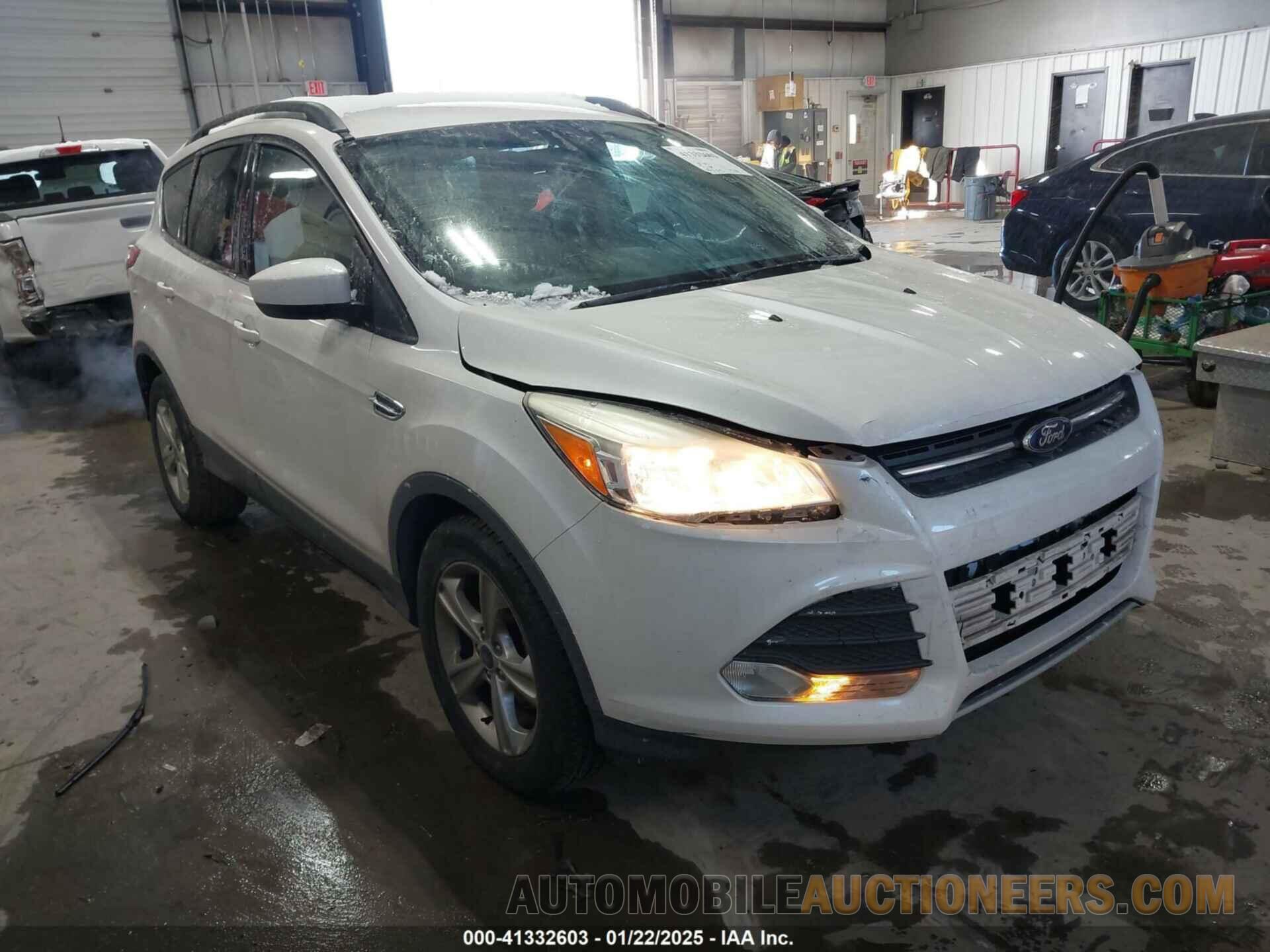 1FMCU0GX1FUA94682 FORD ESCAPE 2015