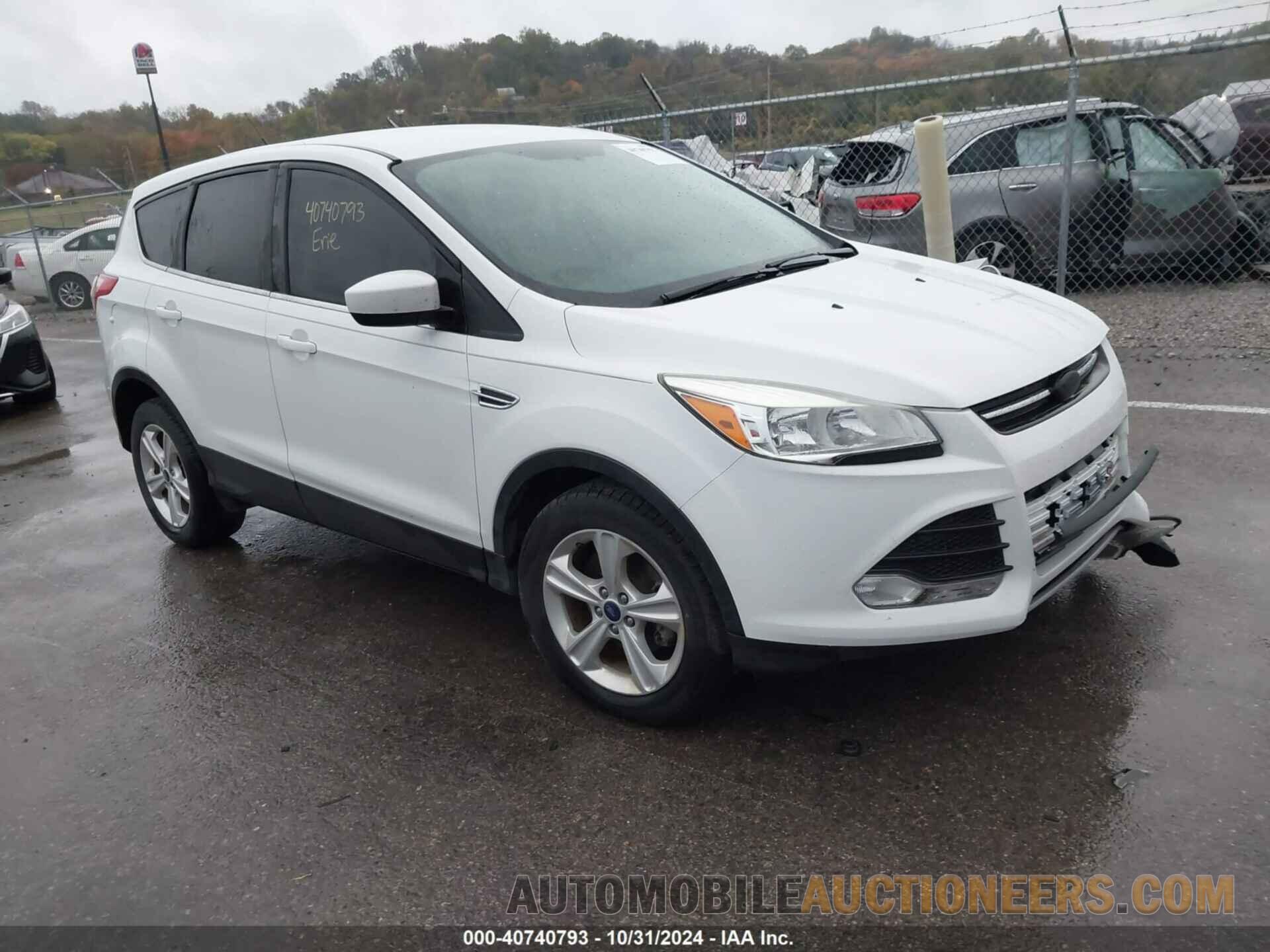 1FMCU0GX1FUC76267 FORD ESCAPE 2015