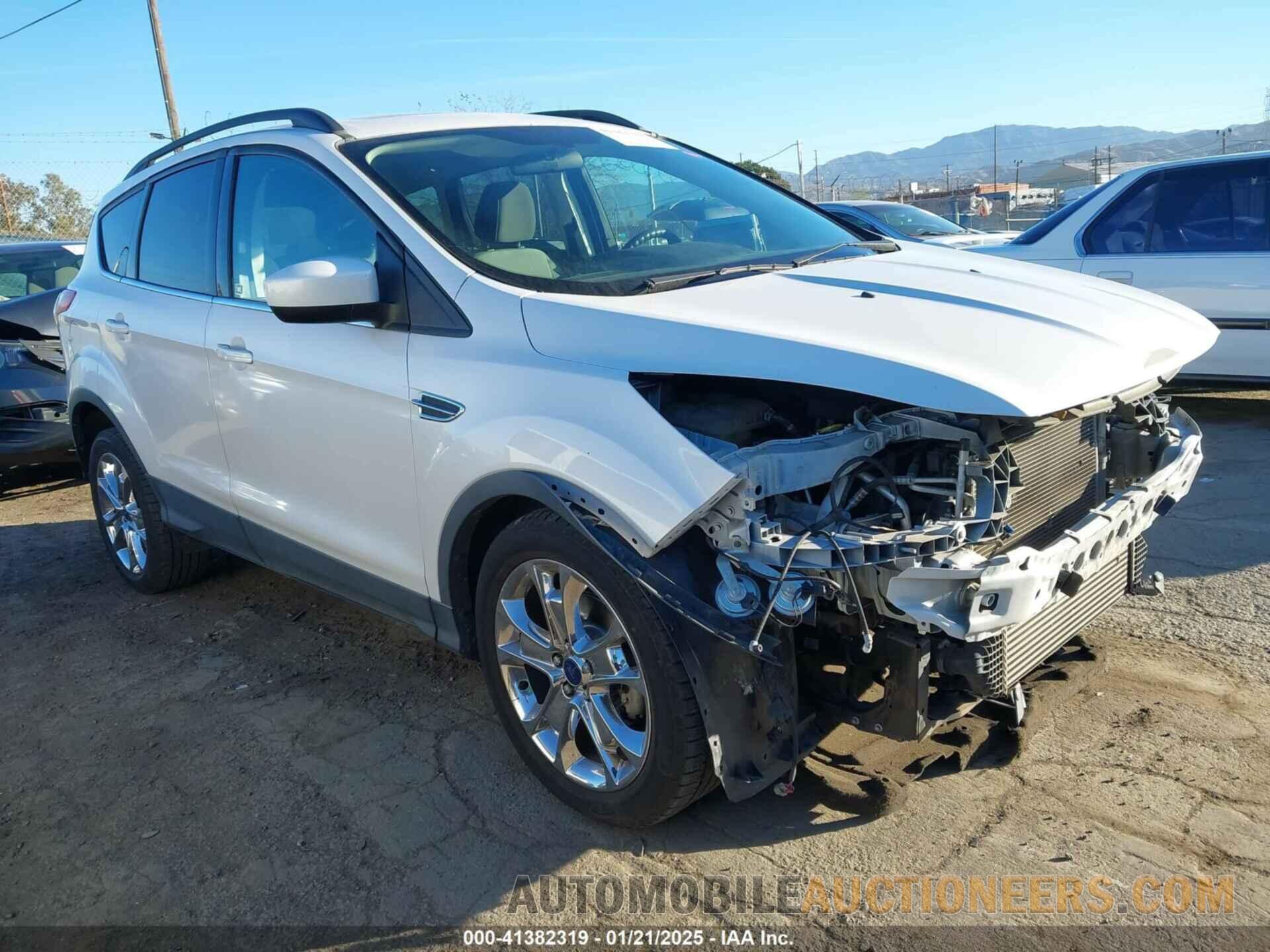 1FMCU0GX1GUC27863 FORD ESCAPE 2016