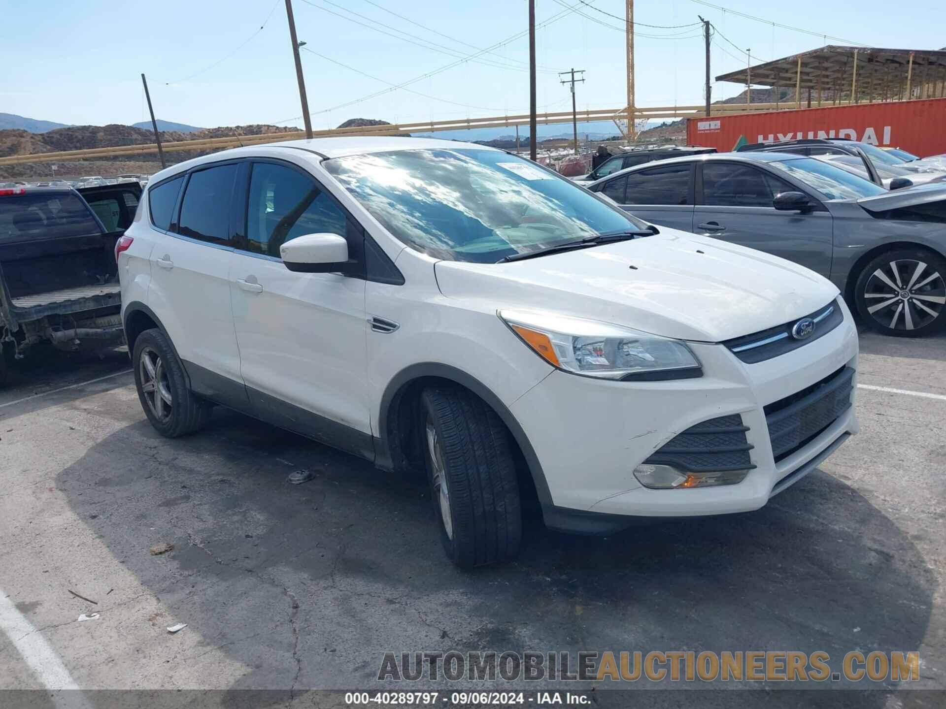 1FMCU0GX2DUC04507 FORD ESCAPE 2013