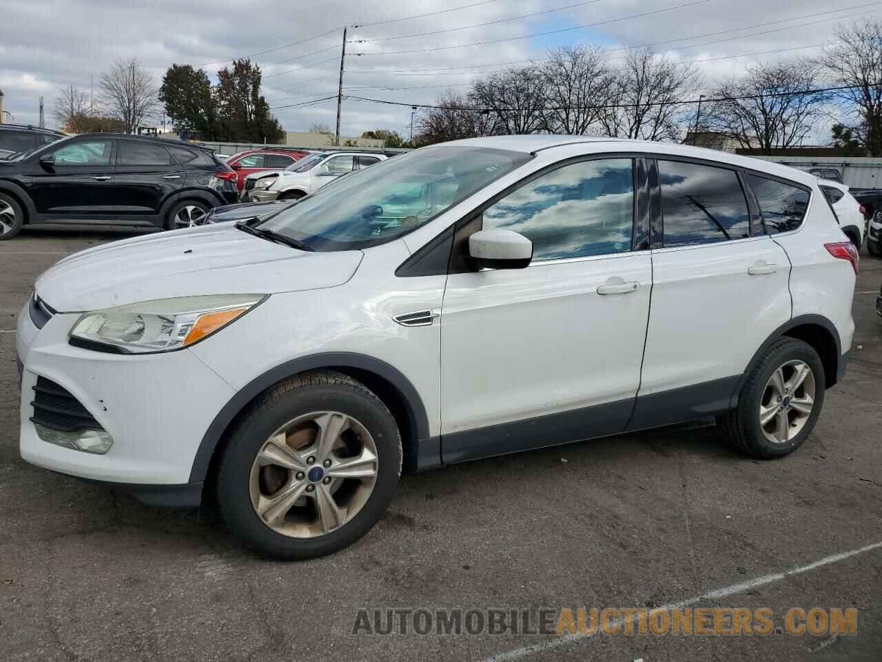 1FMCU0GX2EUE23064 FORD ESCAPE 2014