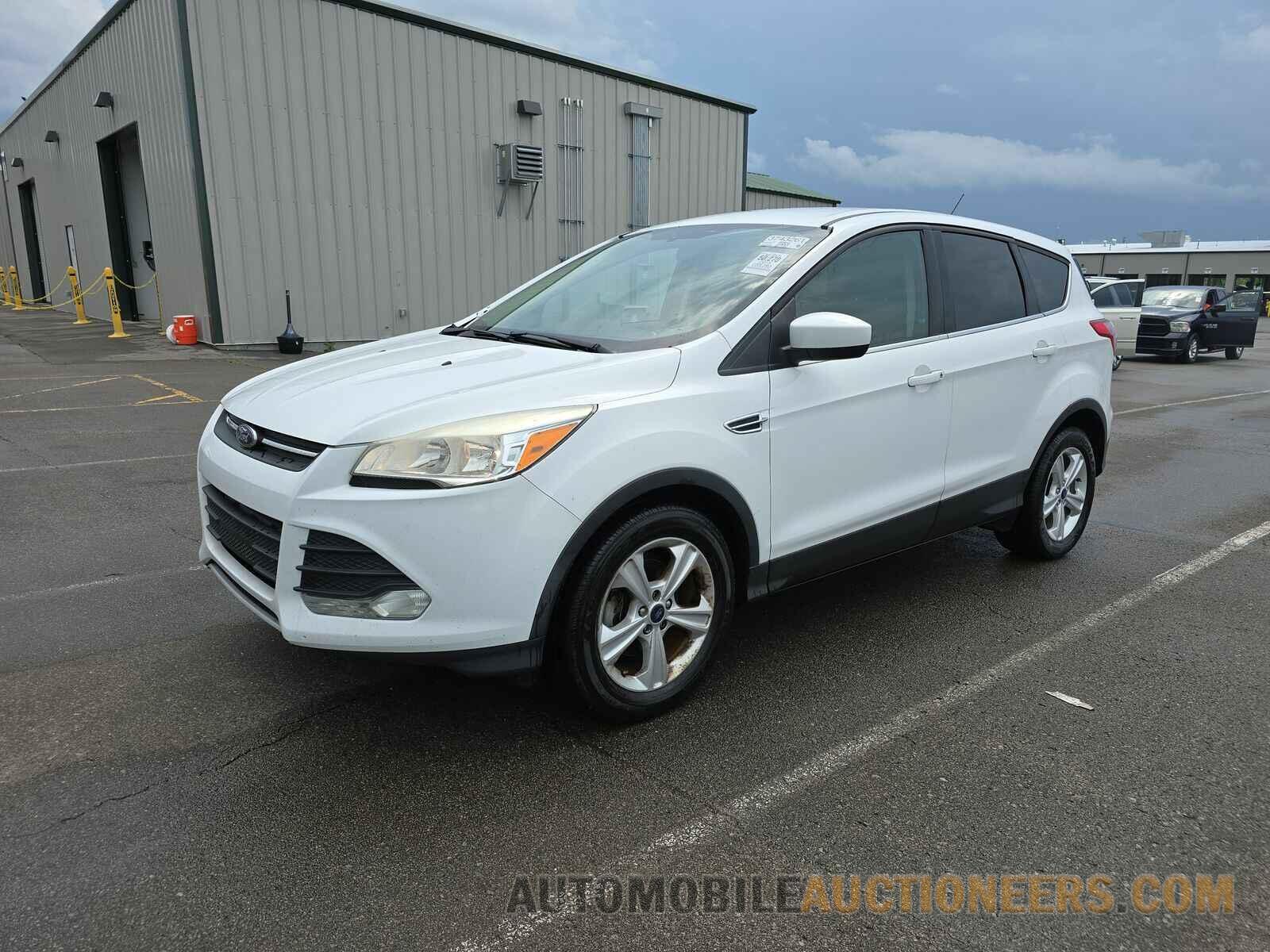 1FMCU0GX2FUB13692 Ford Escape 2015