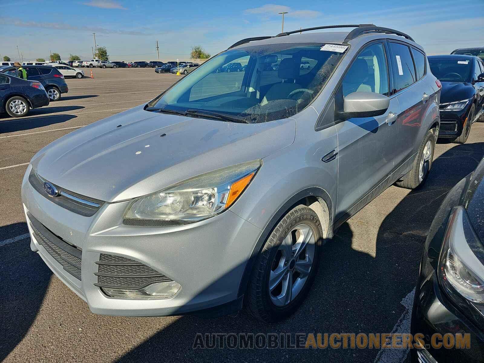 1FMCU0GX2GUB00376 Ford Escape 2016