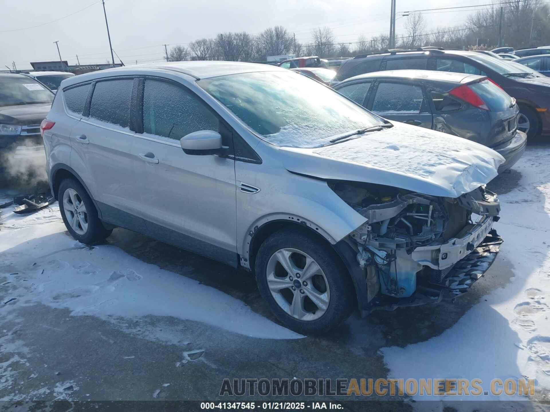 1FMCU0GX2GUC01062 FORD ESCAPE 2016