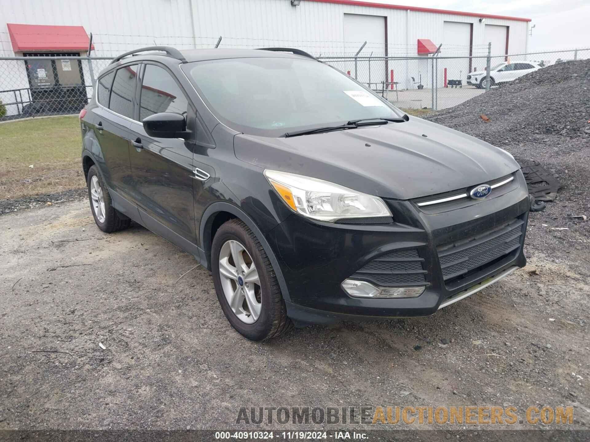 1FMCU0GX3FUC32450 FORD ESCAPE 2015