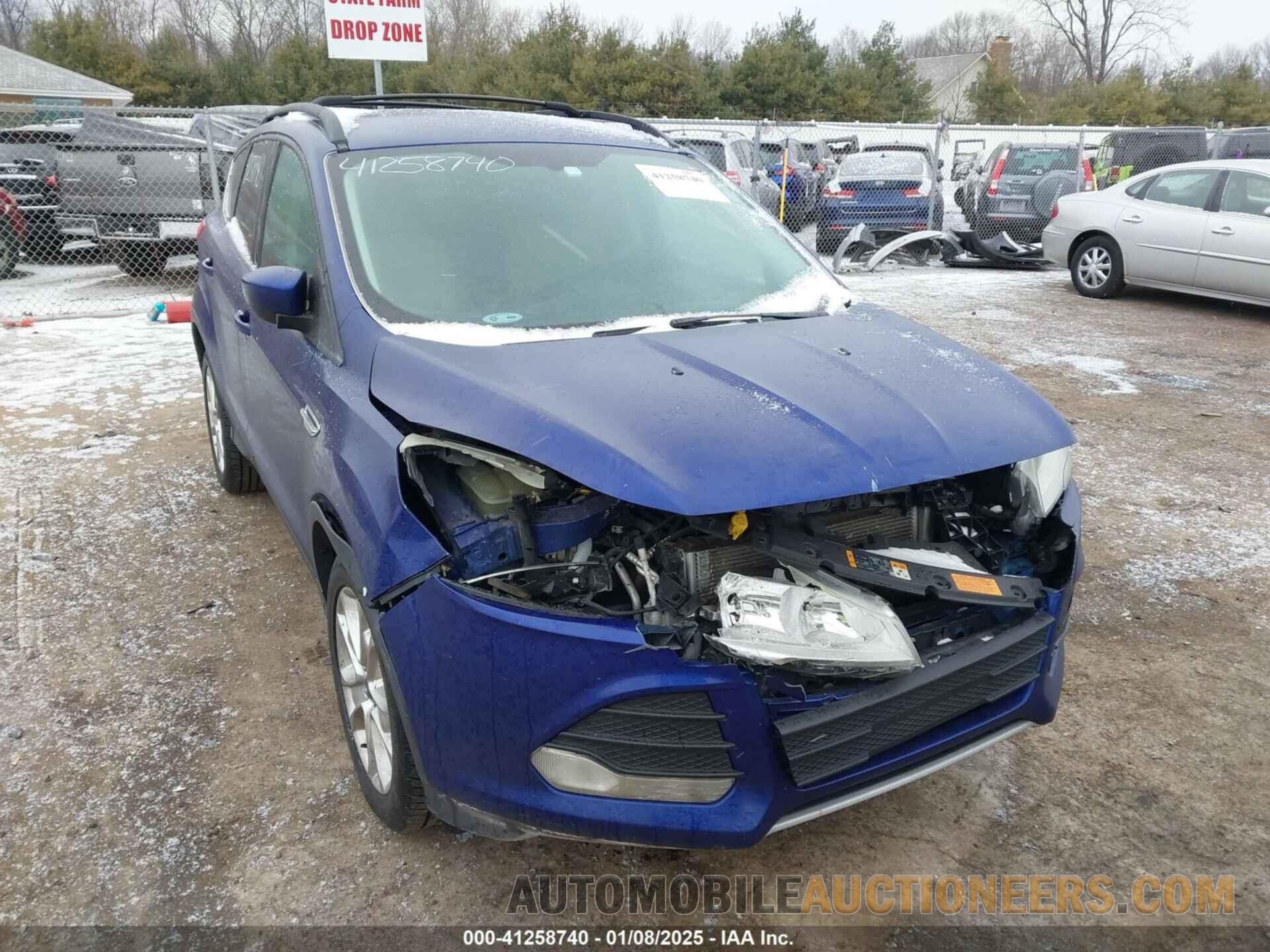 1FMCU0GX4DUB92103 FORD ESCAPE 2013