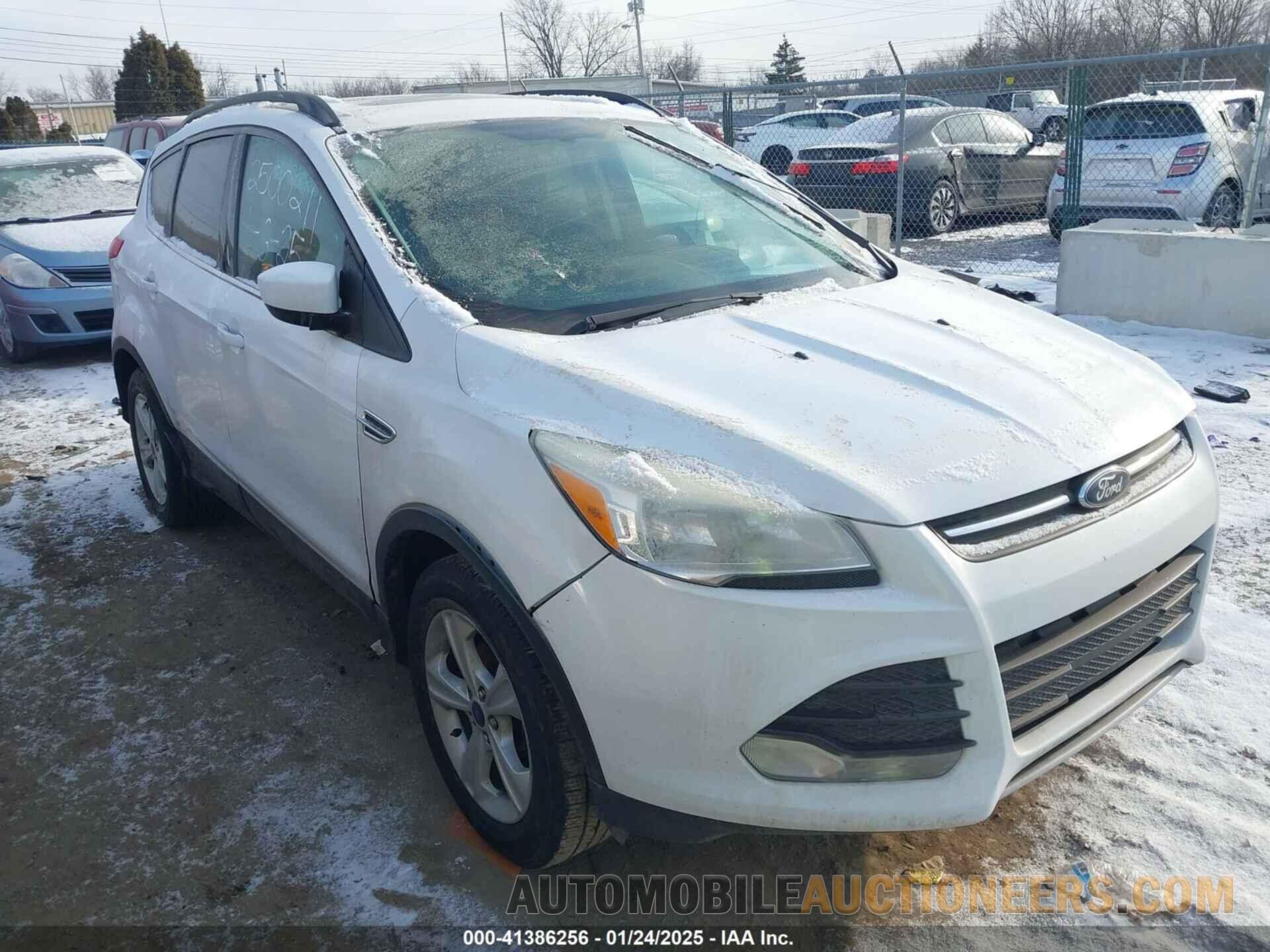 1FMCU0GX4EUA60637 FORD ESCAPE 2014