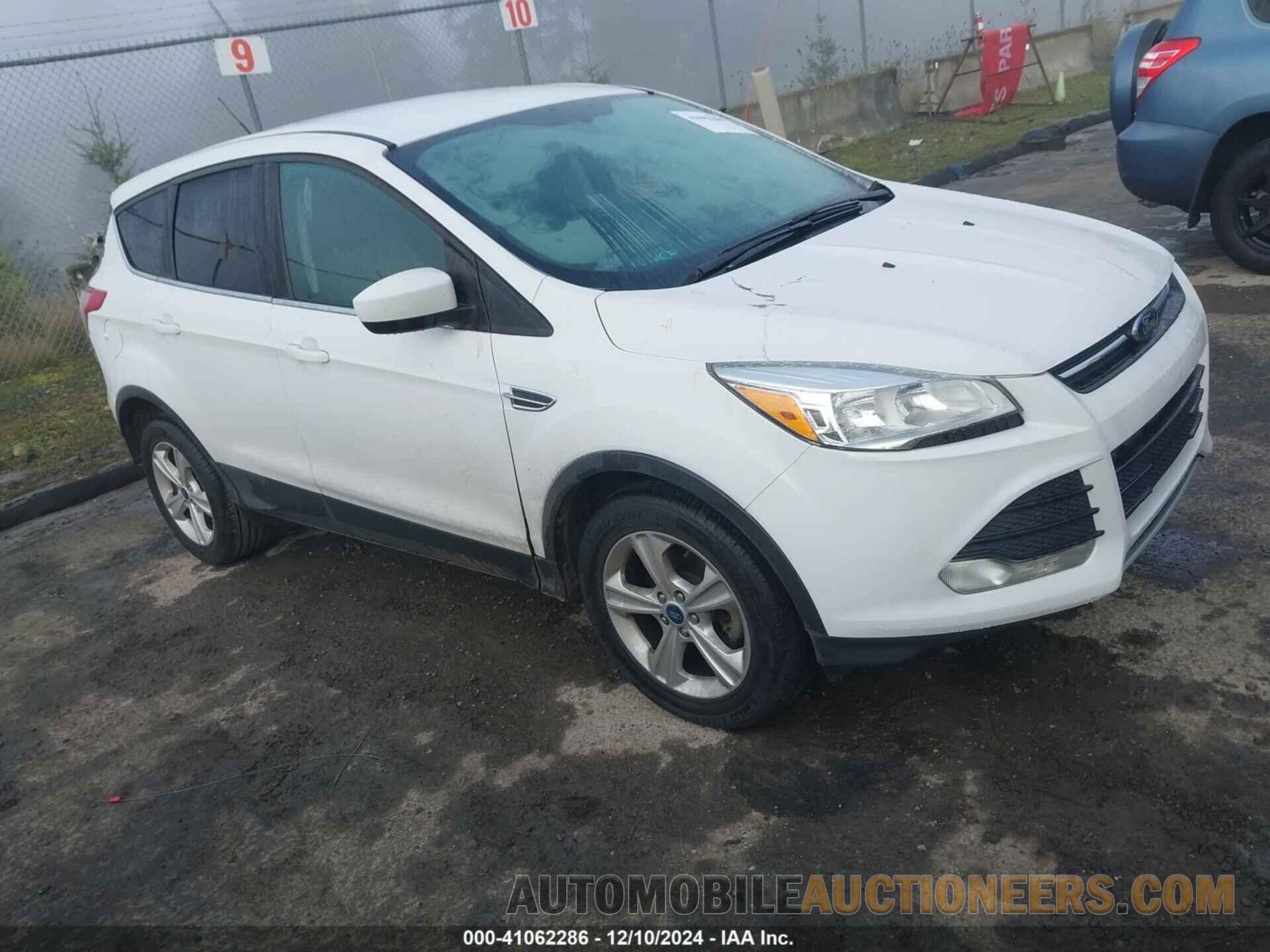 1FMCU0GX5FUA68327 FORD ESCAPE 2015