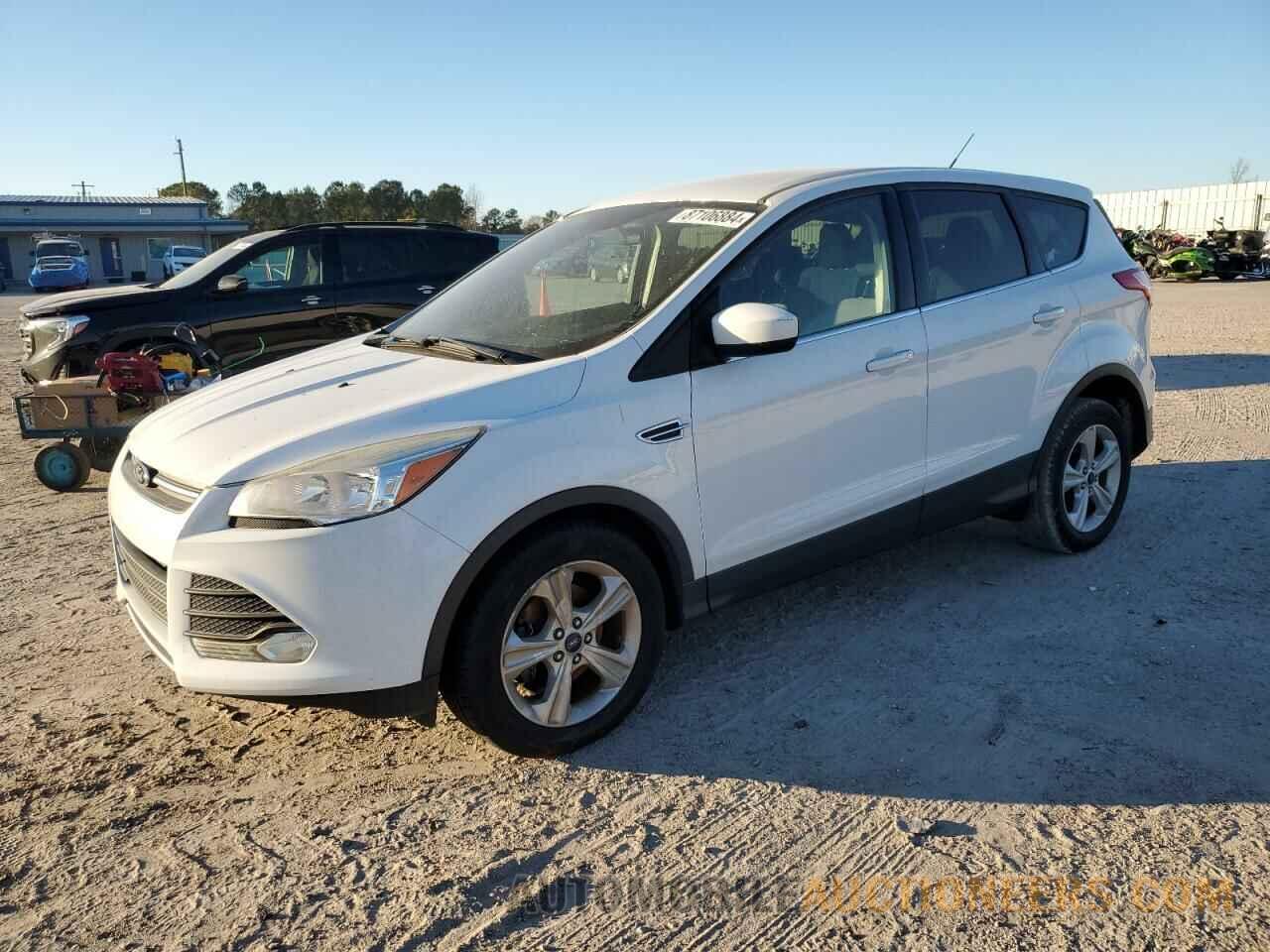 1FMCU0GX5GUC73339 FORD ESCAPE 2016