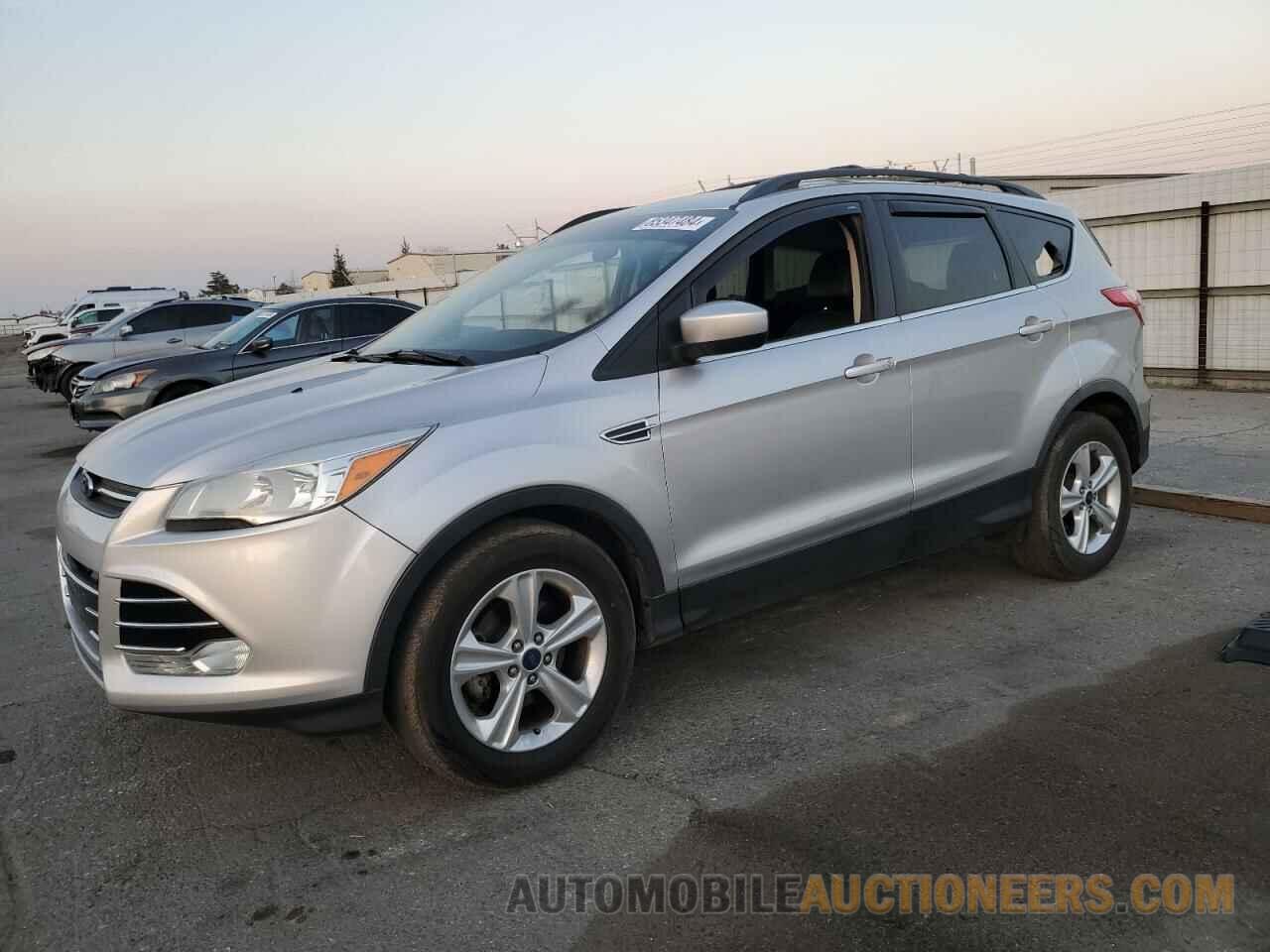 1FMCU0GX6FUB95877 FORD ESCAPE 2015