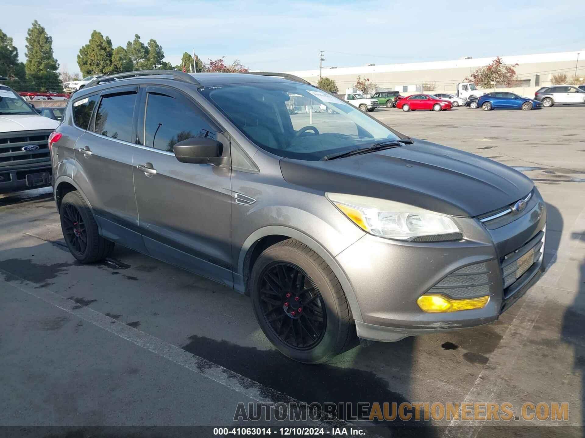 1FMCU0GX7EUC46964 FORD ESCAPE 2014