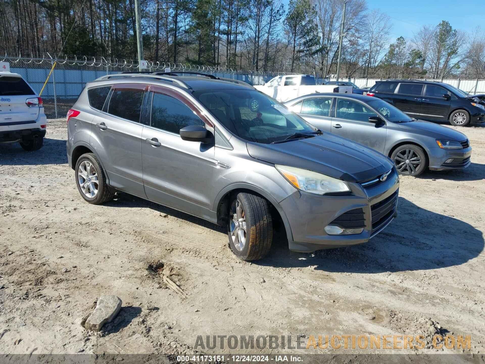 1FMCU0GX8DUB93349 FORD ESCAPE 2013