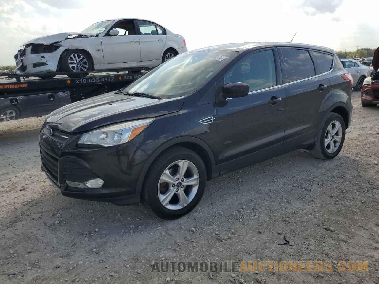 1FMCU0GX8GUA35601 FORD ESCAPE 2016