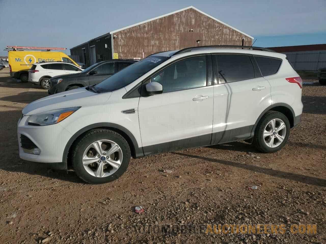 1FMCU0GX8GUC12129 FORD ESCAPE 2016