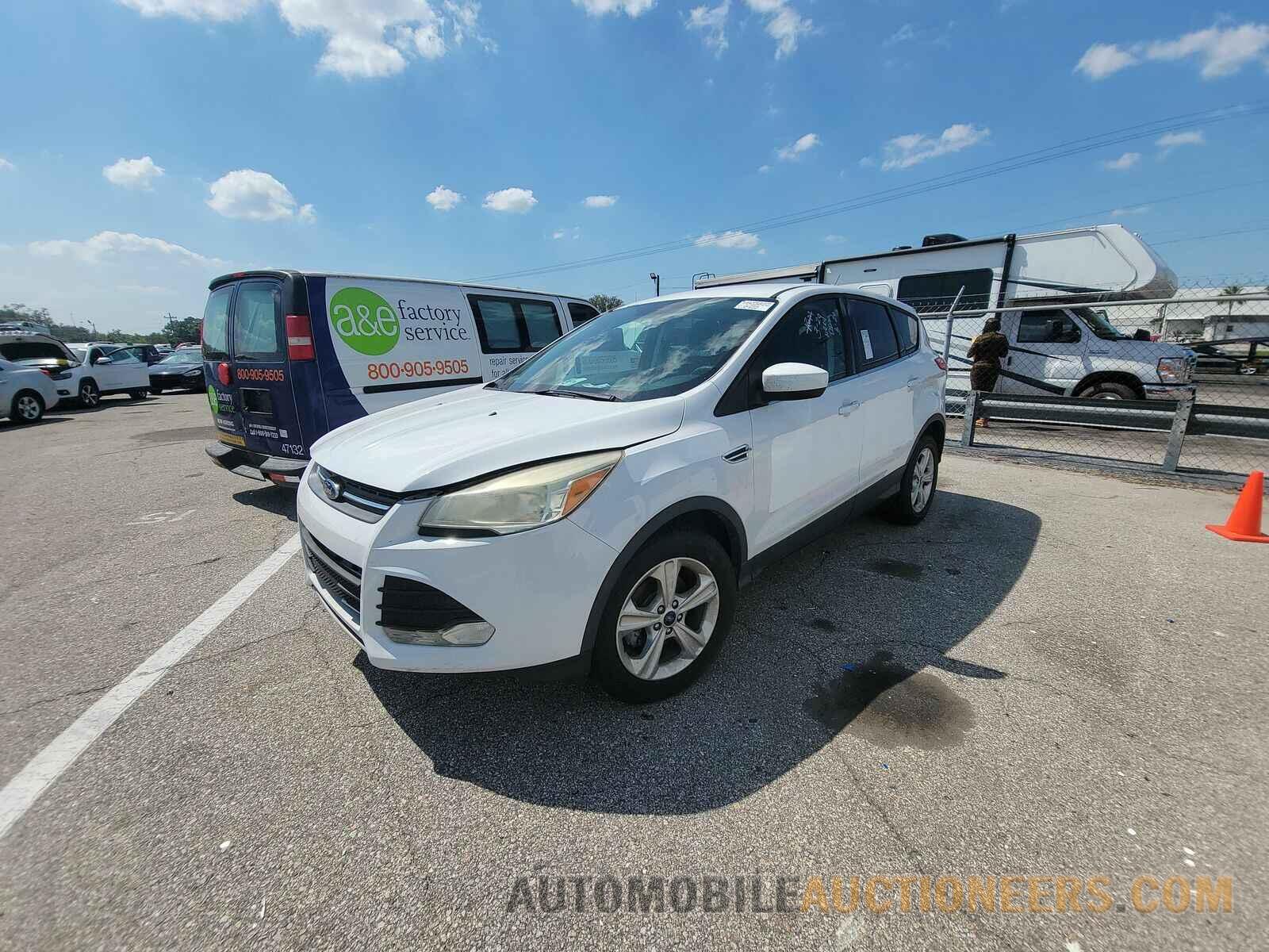 1FMCU0GX8GUC82908 Ford Escape 2016