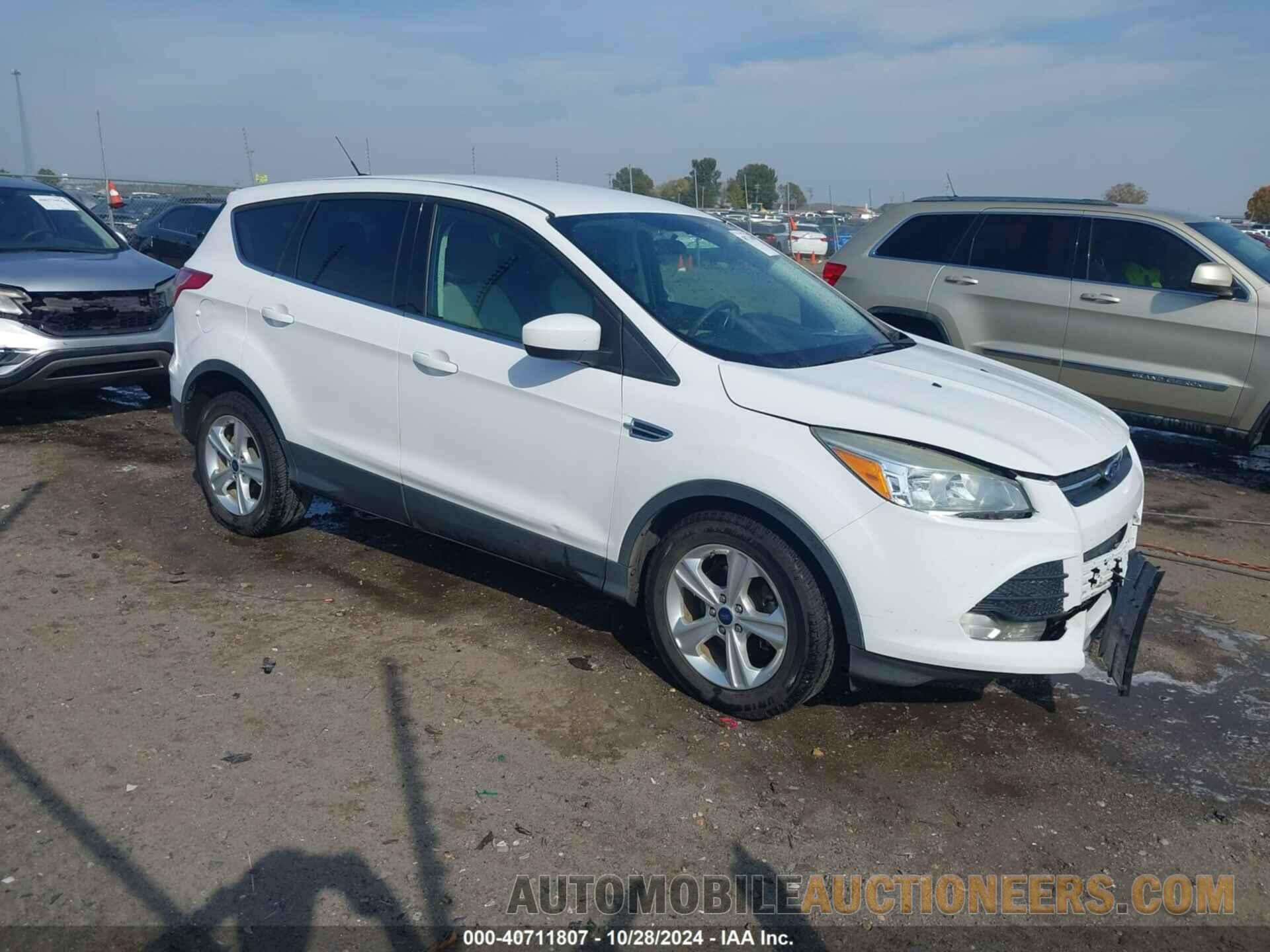 1FMCU0GX9FUB13589 FORD ESCAPE 2015