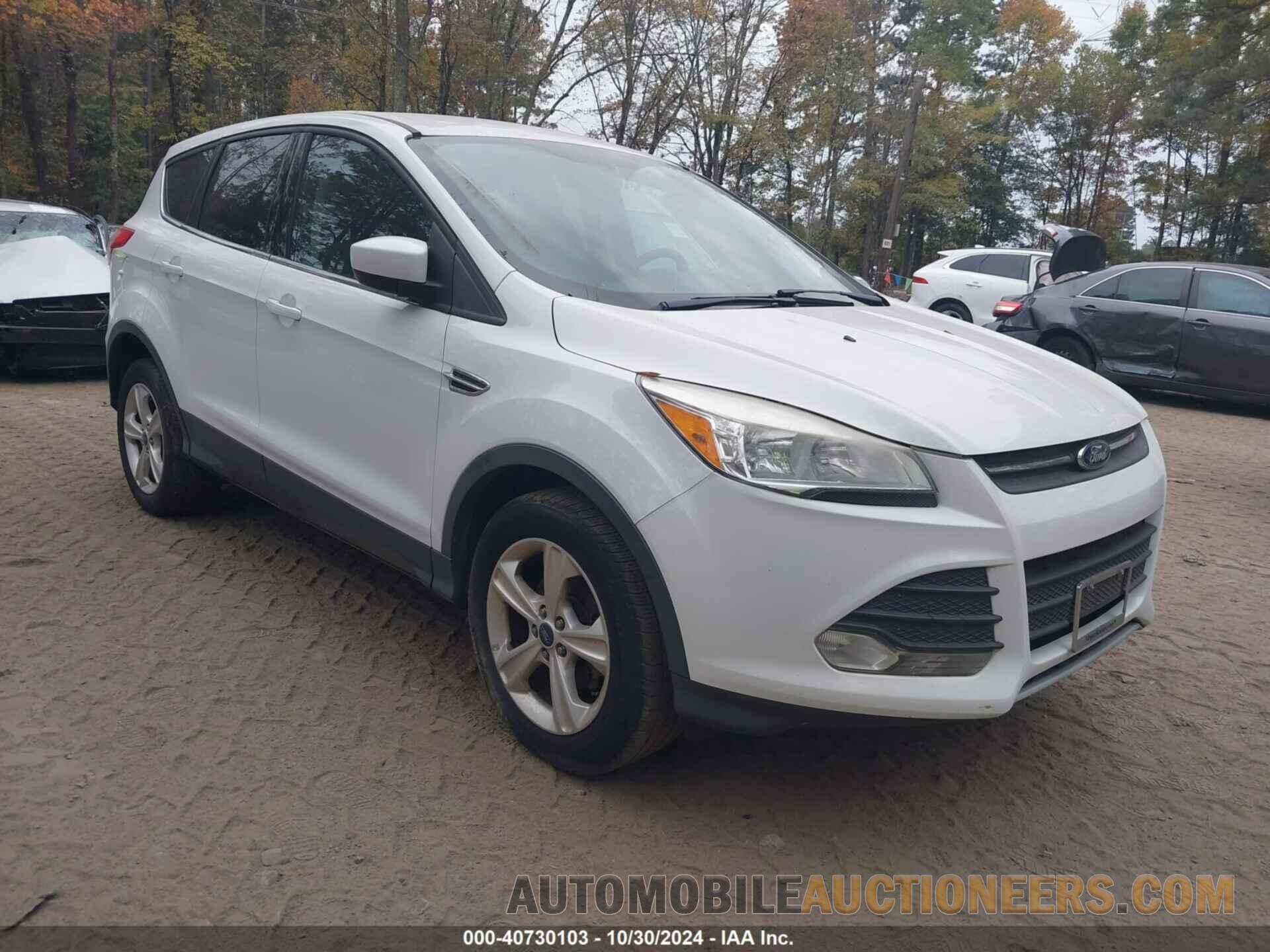 1FMCU0GXXDUA80261 FORD ESCAPE 2013