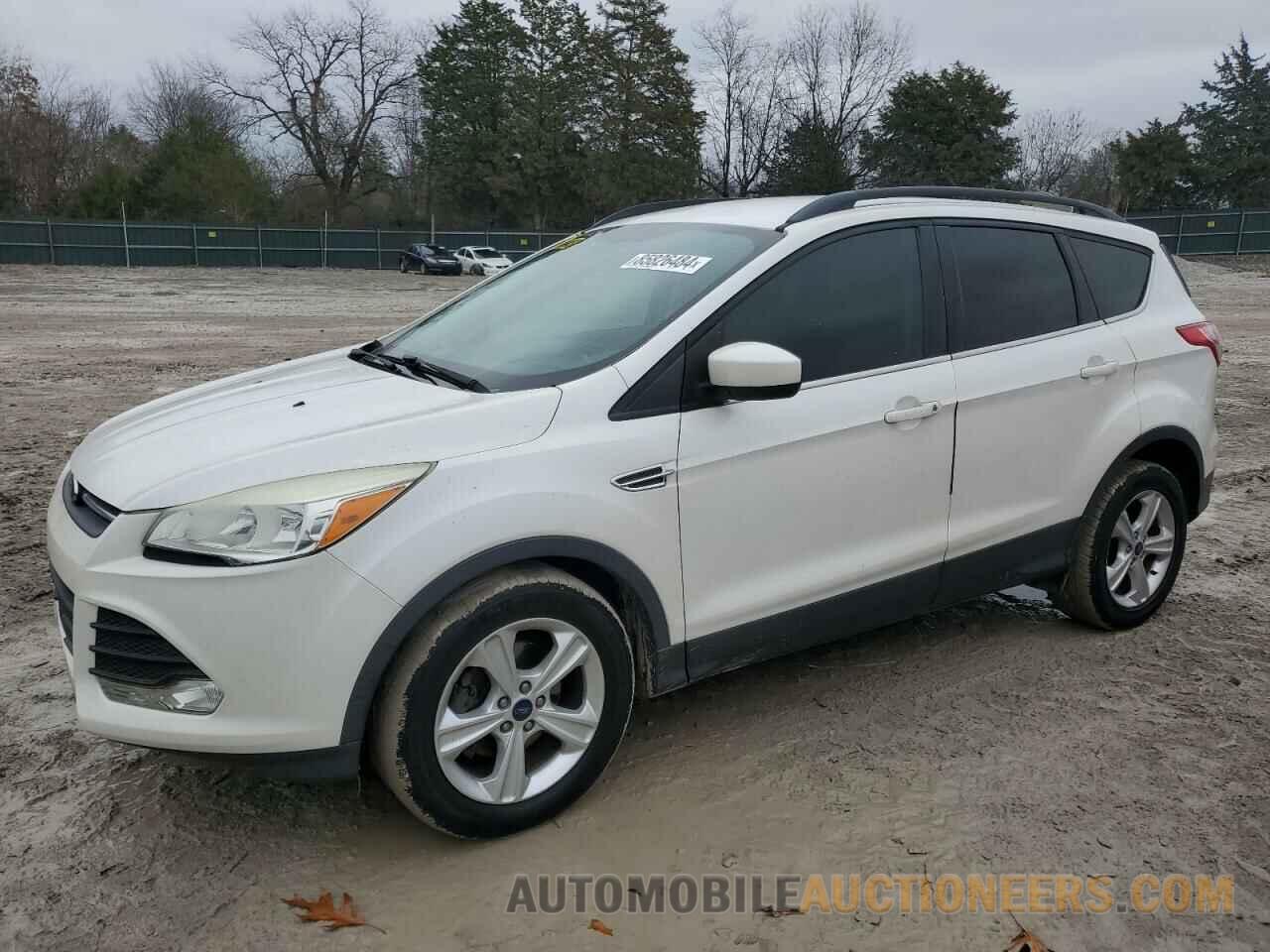 1FMCU0GXXFUA68758 FORD ESCAPE 2015